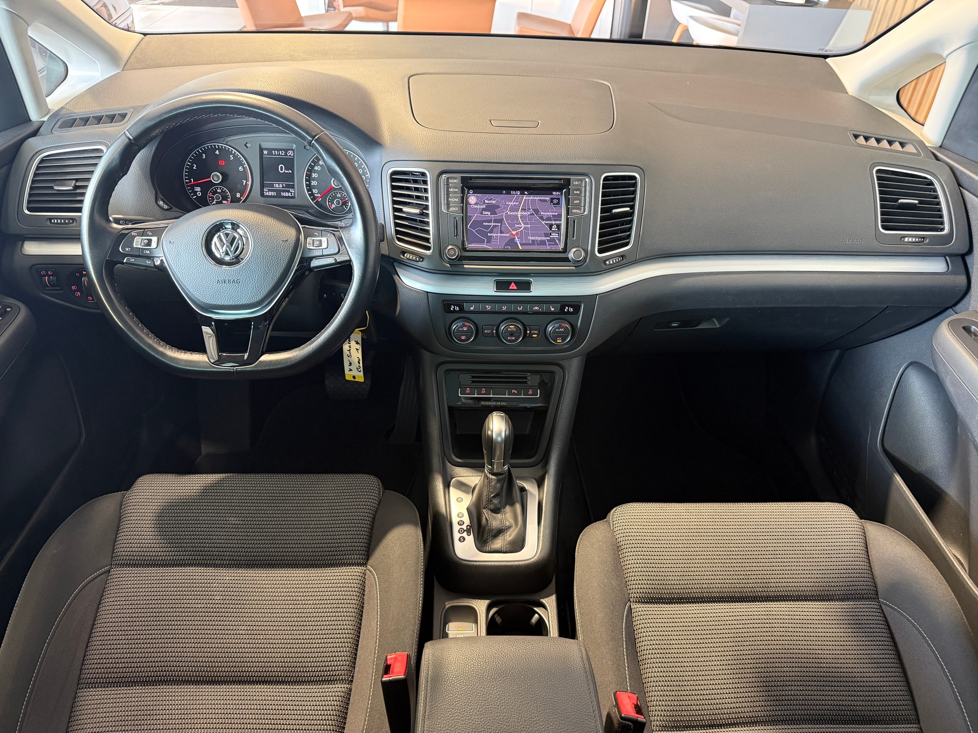 VW Sharan 1.4 TSI BlMT Comfortline DSG ***7-SITZE / DISTANZREGLER***-image-7
