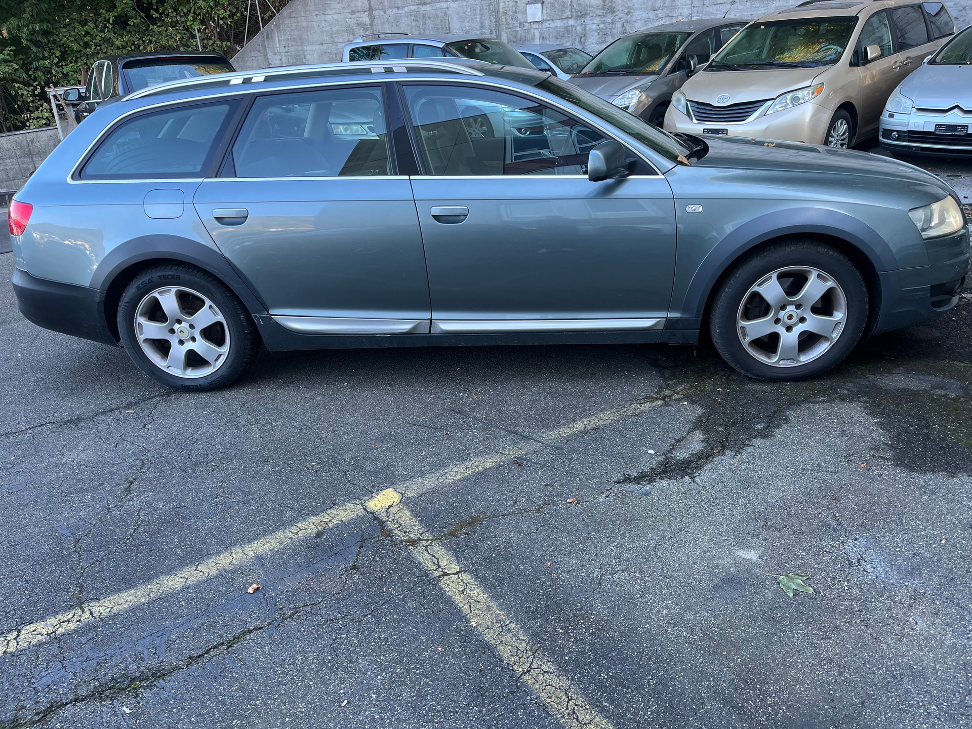 AUDI A6 allroad 3.2 FSI quattro-image-2