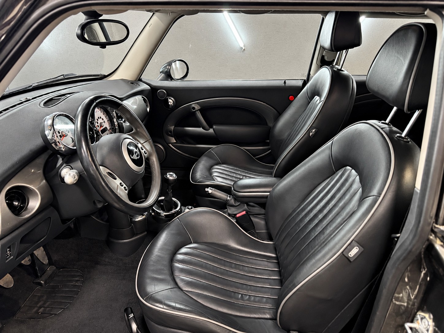MINI Cooper Park Lane-image-7
