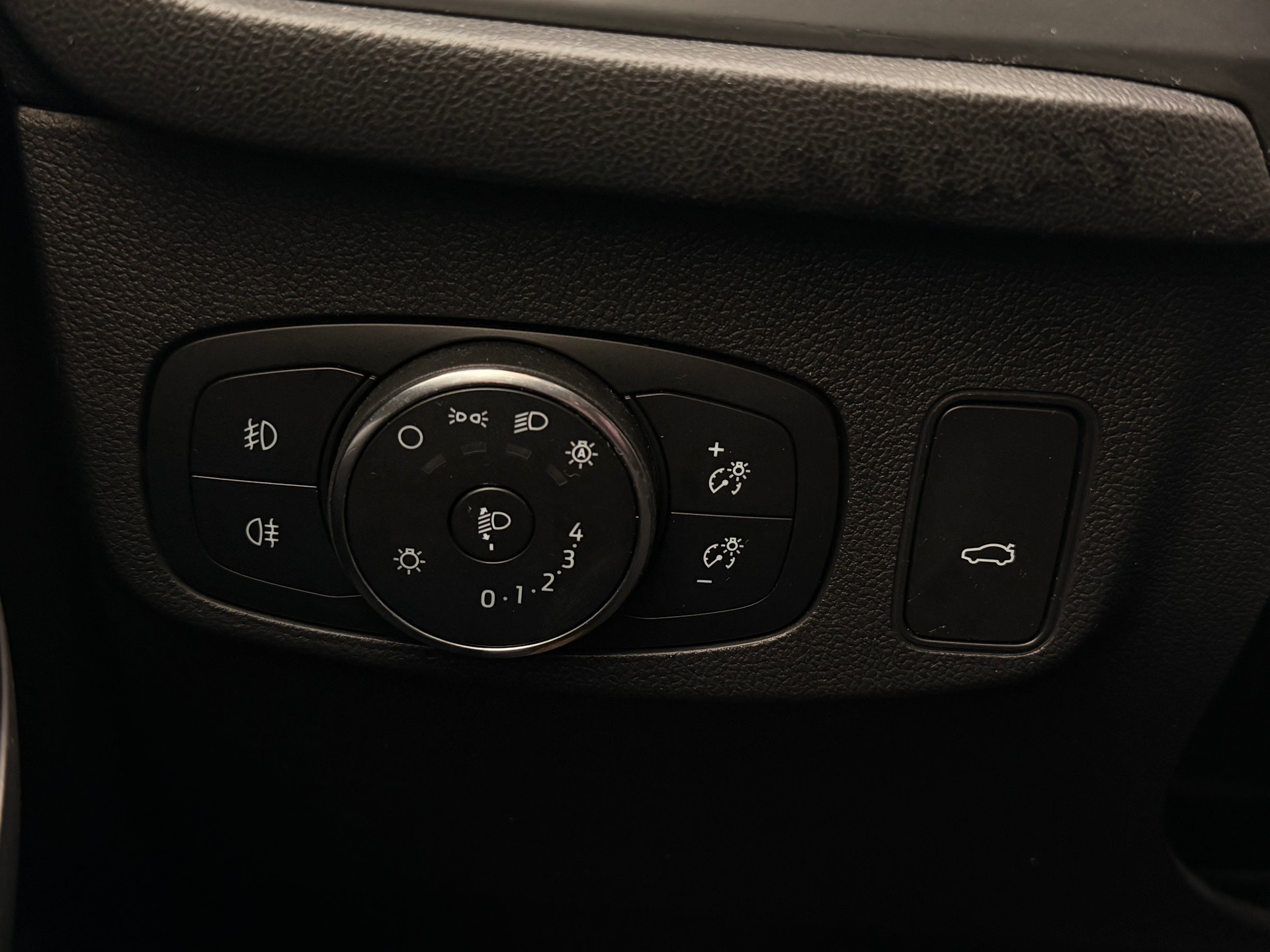 FORD Focus 1.0 MHEV Titanium Style Automat-image-11