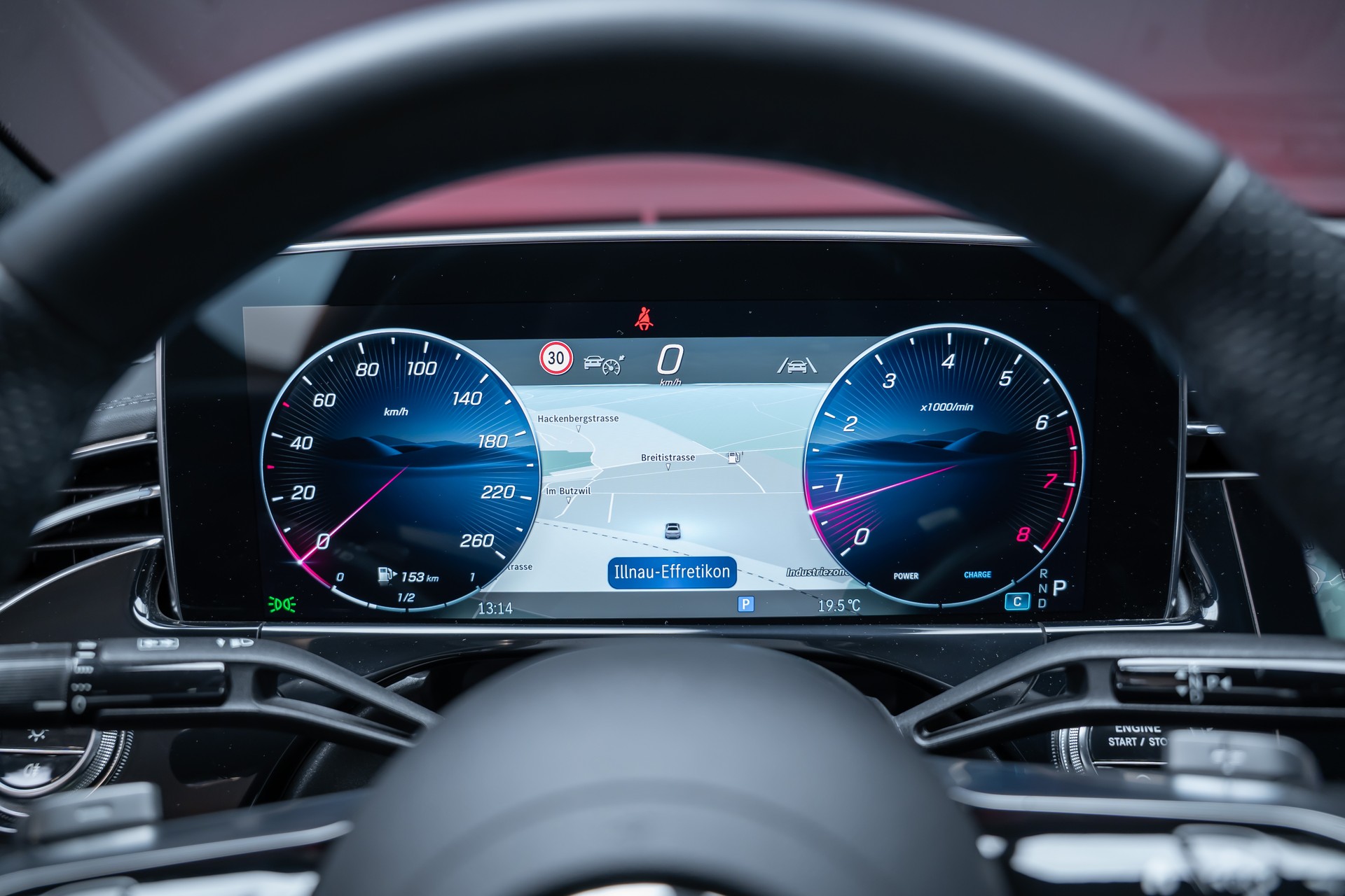 MERCEDES-BENZ E 200 AMG Line / Hyperscreen / Rückfahrkamera / el.Sitze-image-26