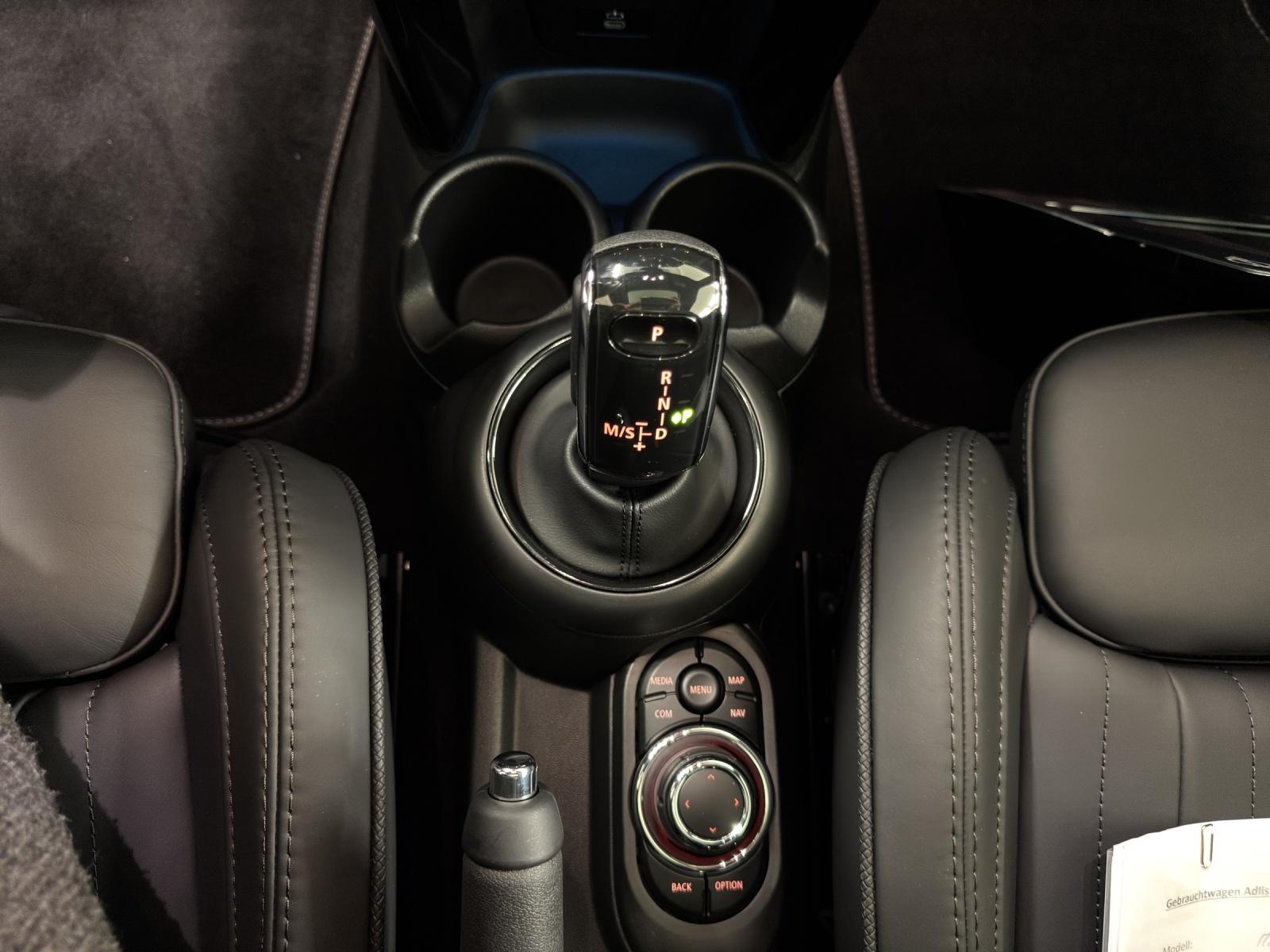 MINI Cooper S-image-19