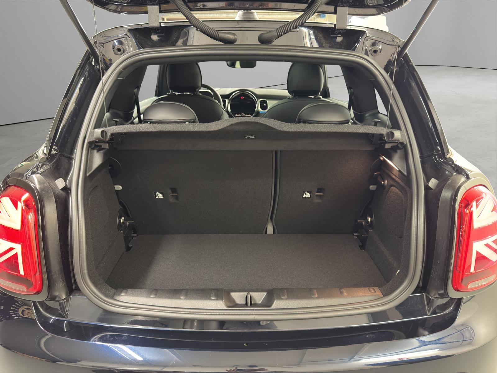 MINI Cooper S-image-9