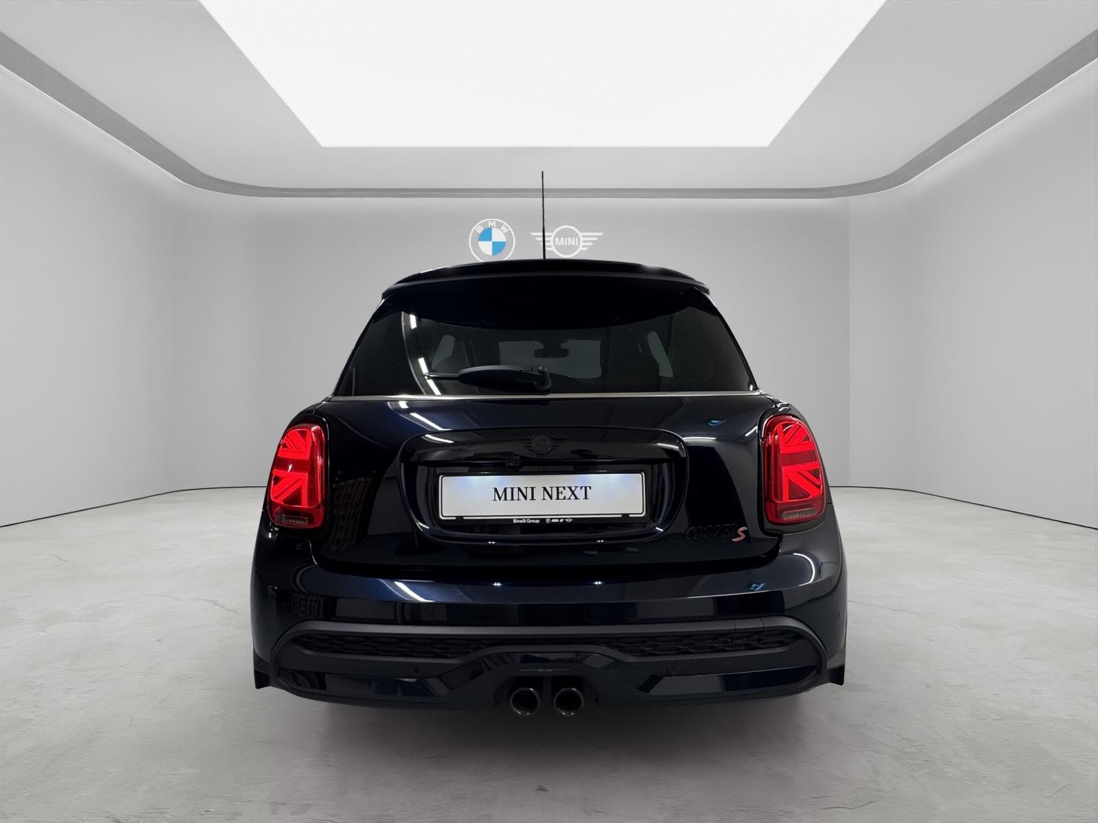 MINI Cooper S-image-3