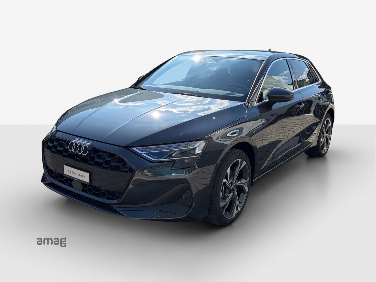 AUDI A3 Sportback TFSI 110 kW Attraction S tronic-image-0