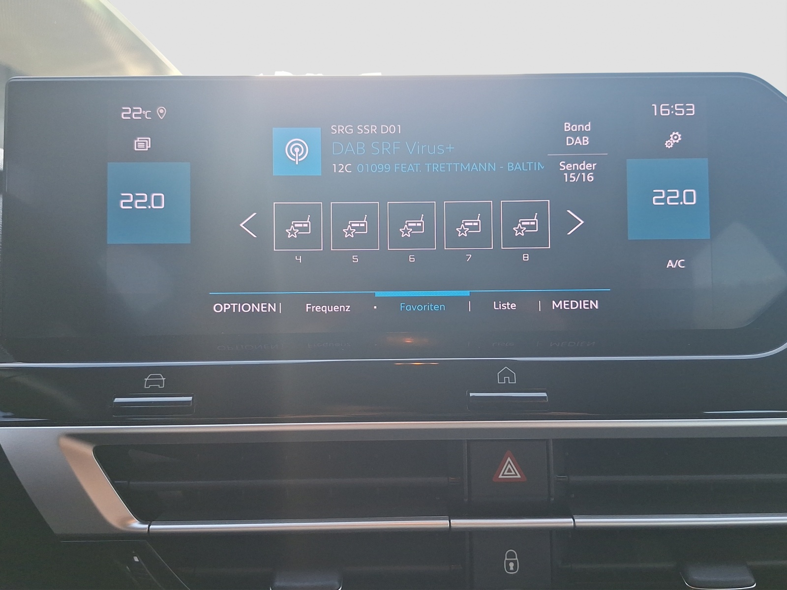 CITROEN C4 1.2 PureTech Swiss Edition-image-19