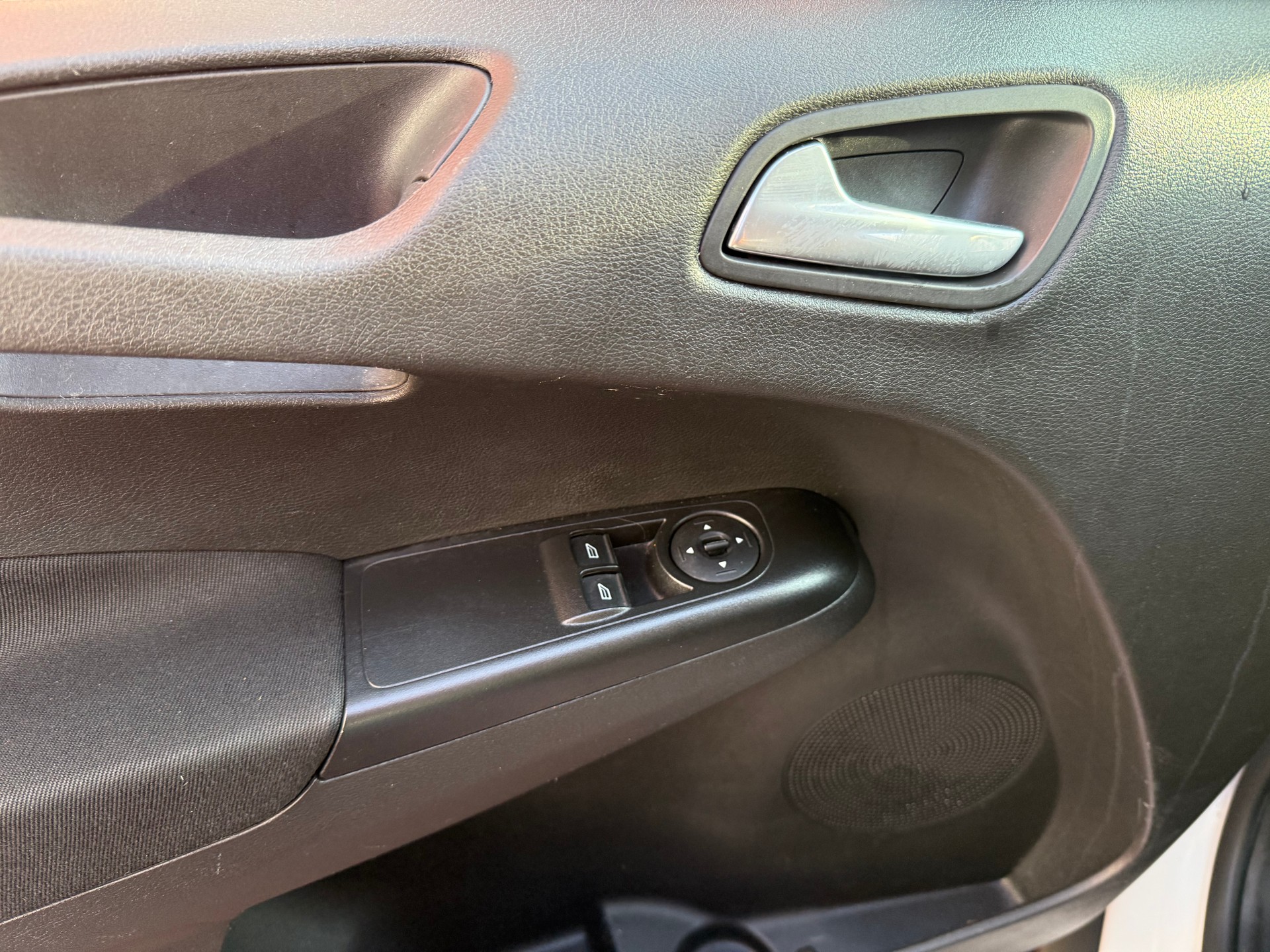 FORD Transit Courier Van 1.5 TDCi Trend-image-13