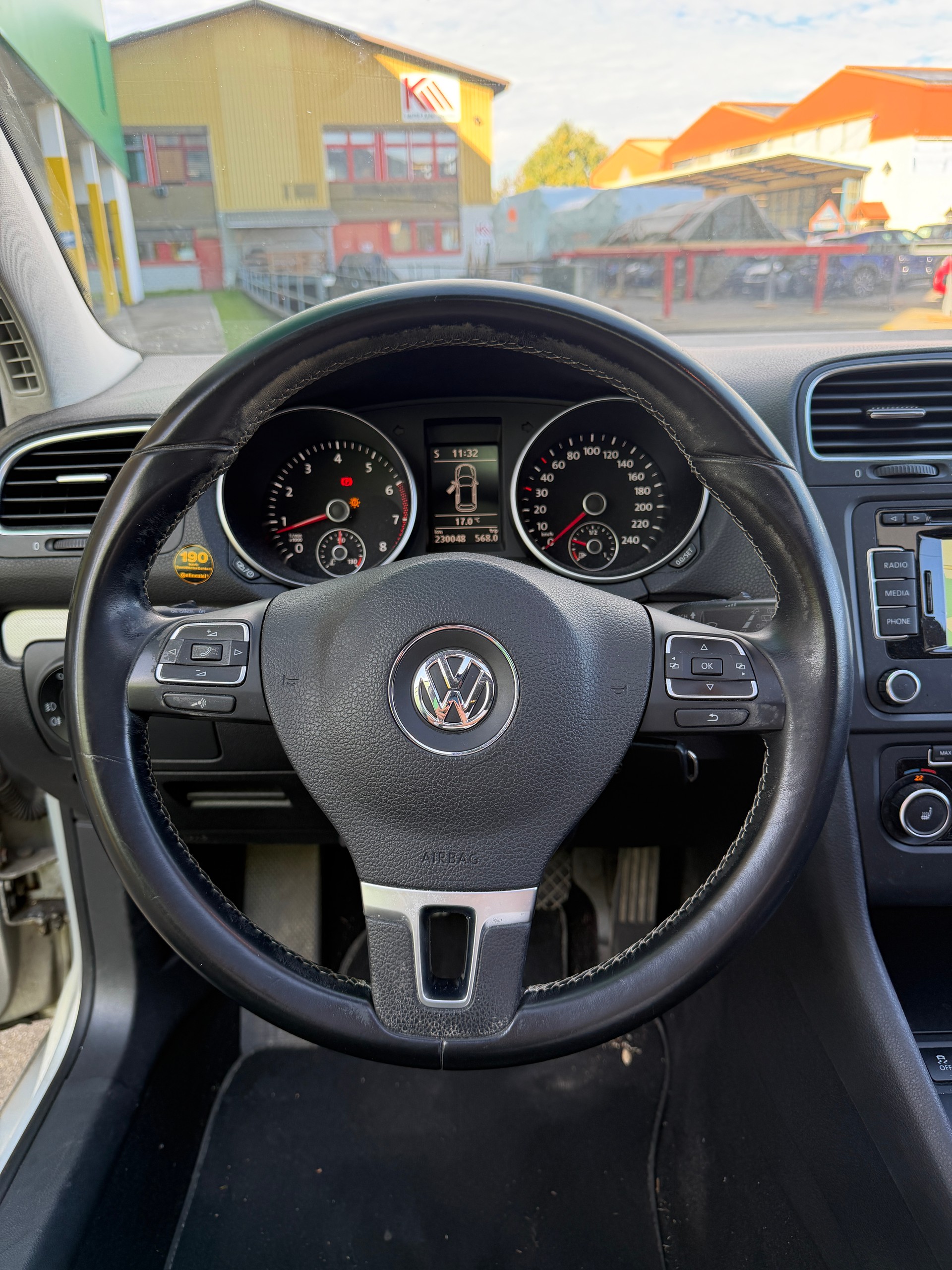 VW Golf 1.4 TSI Comfortline-image-11