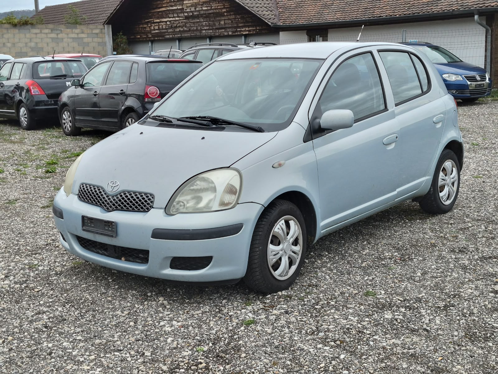TOYOTA Yaris 1.3 Linea Luna-image-0