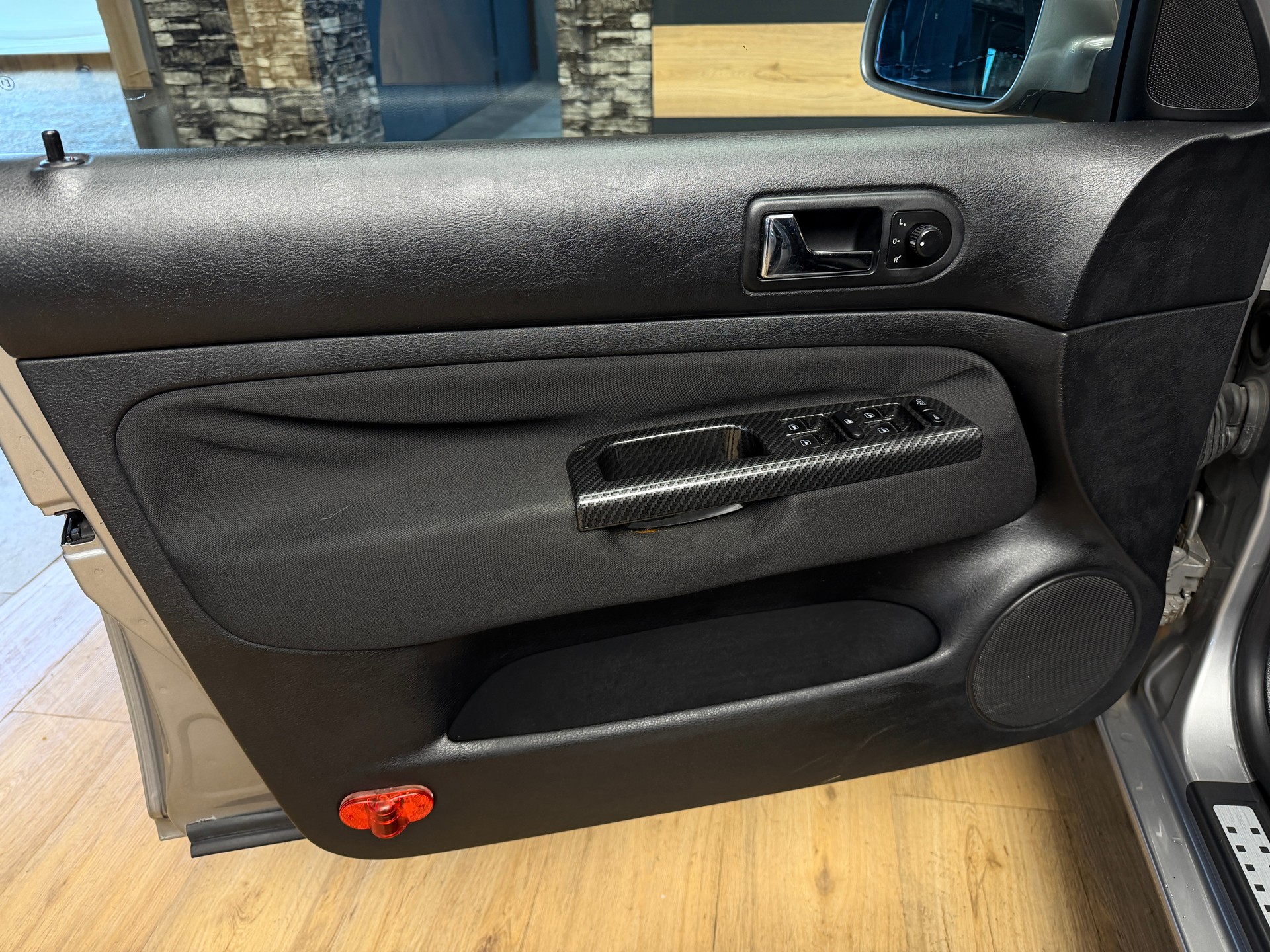 VW Golf 2.0 Pacific-image-9