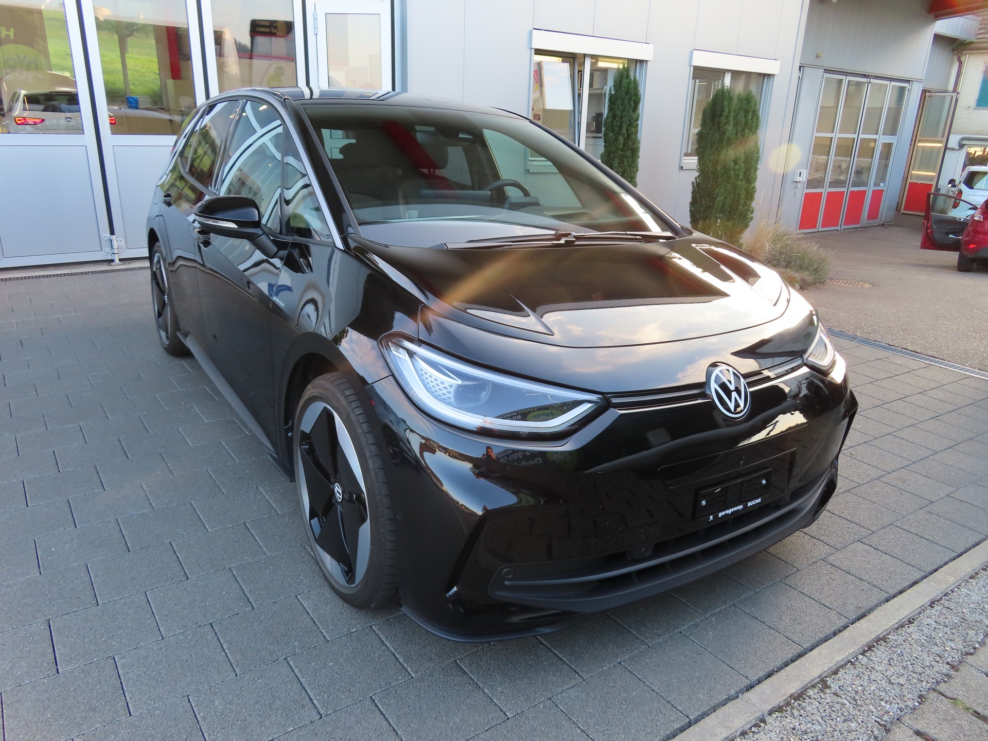 VW ID.3 Pro S 77 kWh Pro S United-image-2