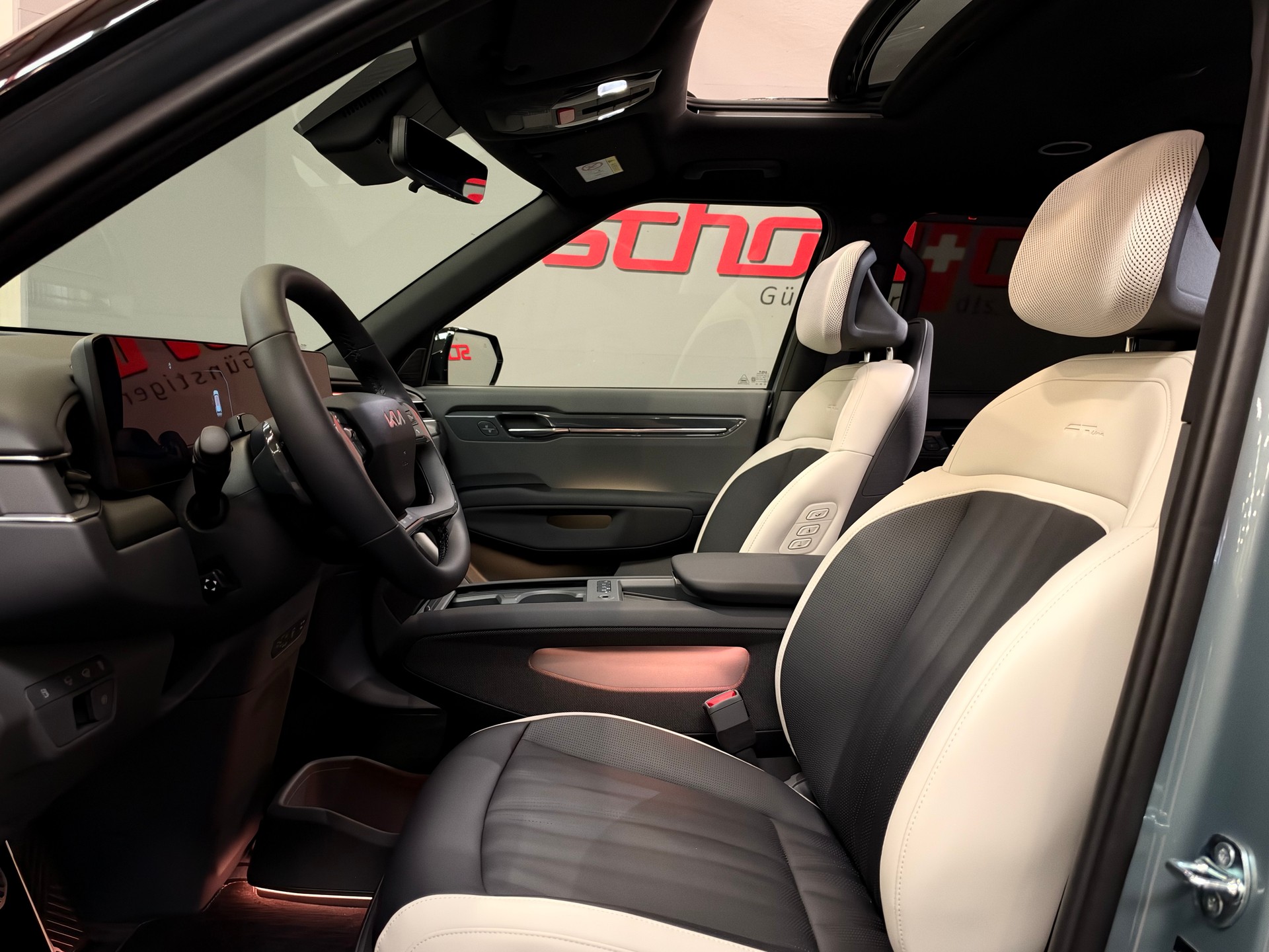 KIA EV9 99,8 kWh GT-Line 4x4-image-12