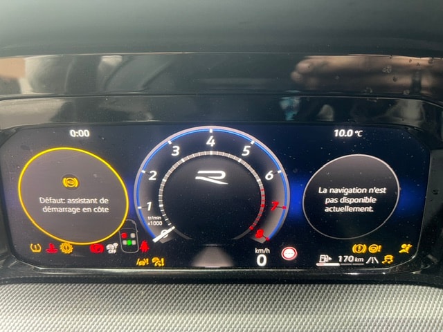 VW Golf 2.0 TSI R Black Edition DSG 4 Motion-image-4