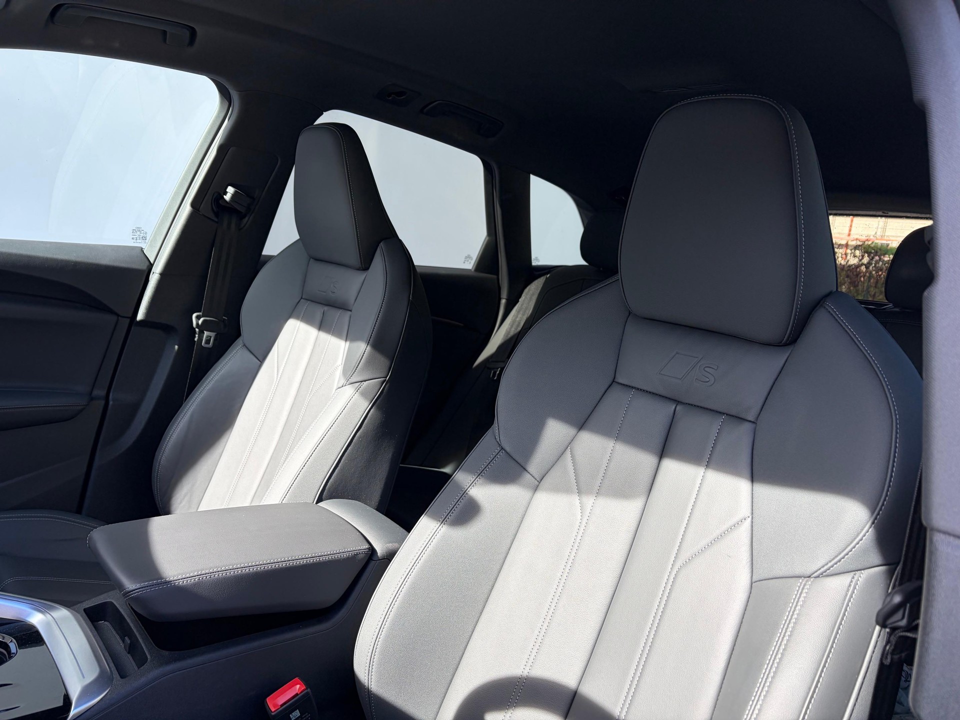 AUDI Q5 SUV 2.0 e-hybrid 270 quattro S-Tronic-image-8