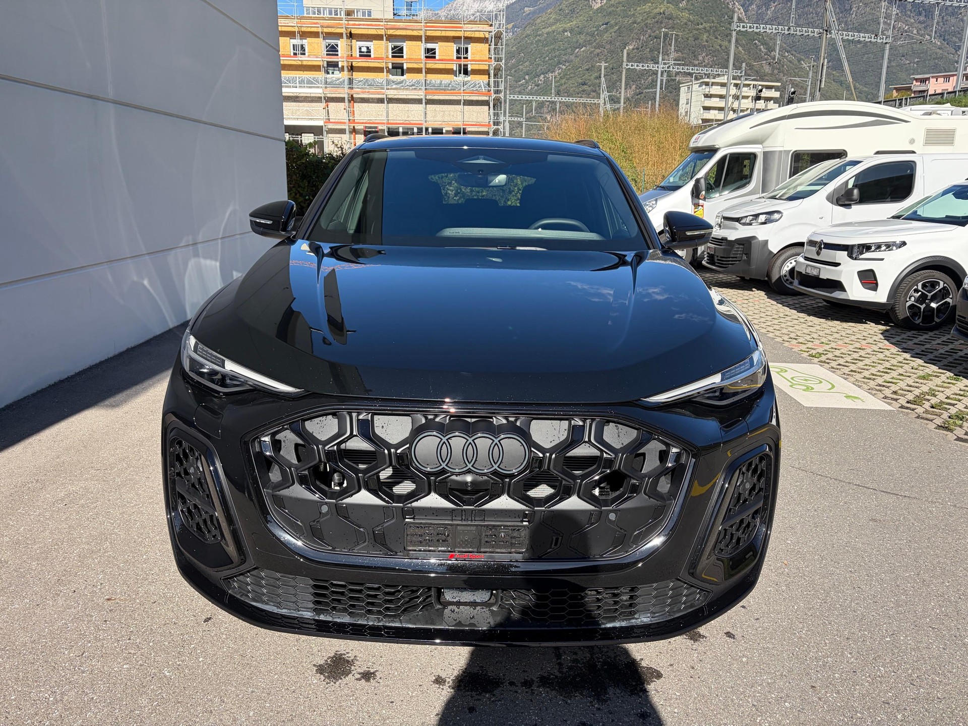 AUDI Q5 SUV 2.0 e-hybrid 270 quattro S-Tronic-image-1