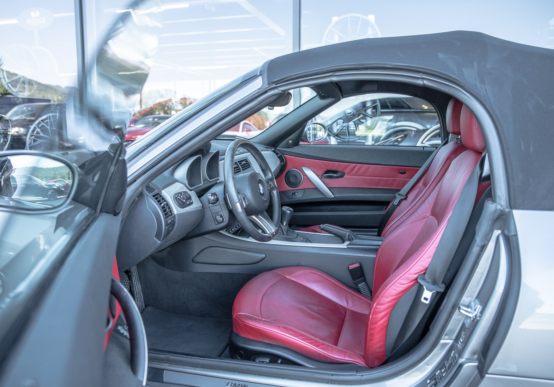 BMW Z4 3.0i Roadster-image-6