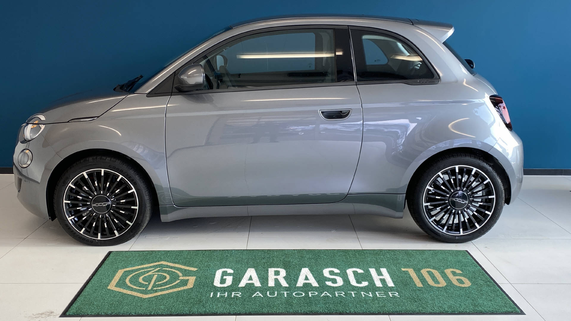 FIAT 500 Icon 3+1-image-1