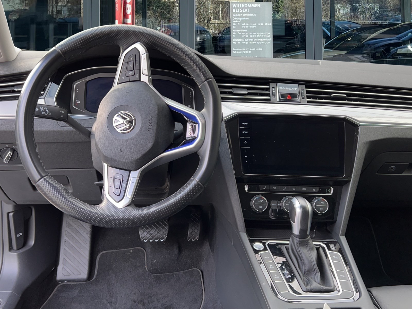 VW Passat Variant 1.4 TSI GTE Hybrid DSG-image-10