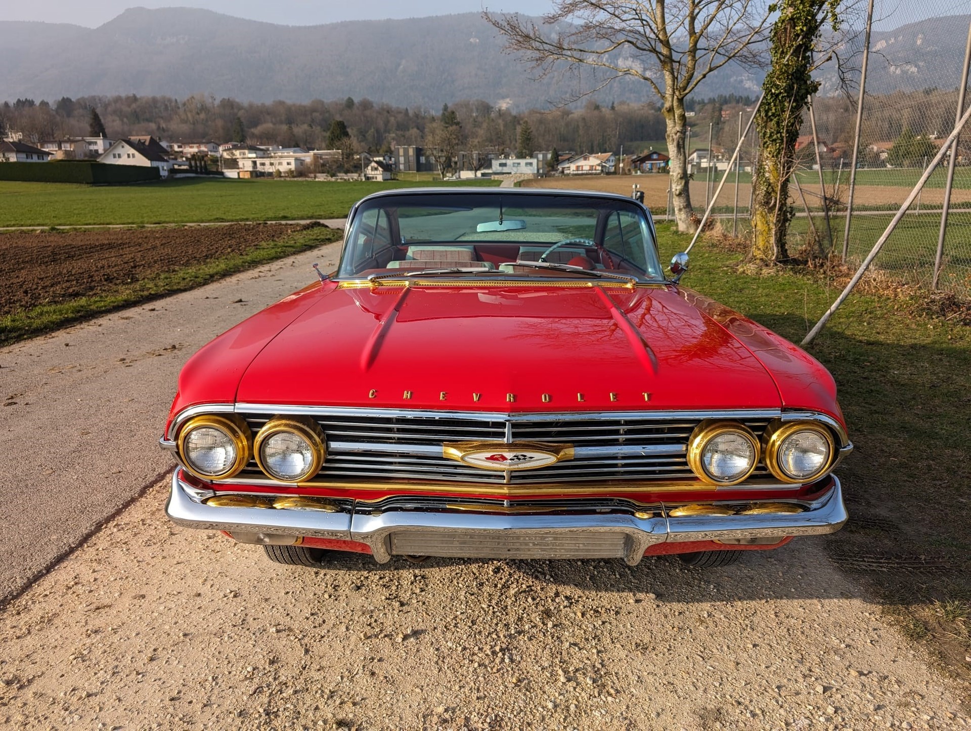 CHEVROLET Impala-image-1
