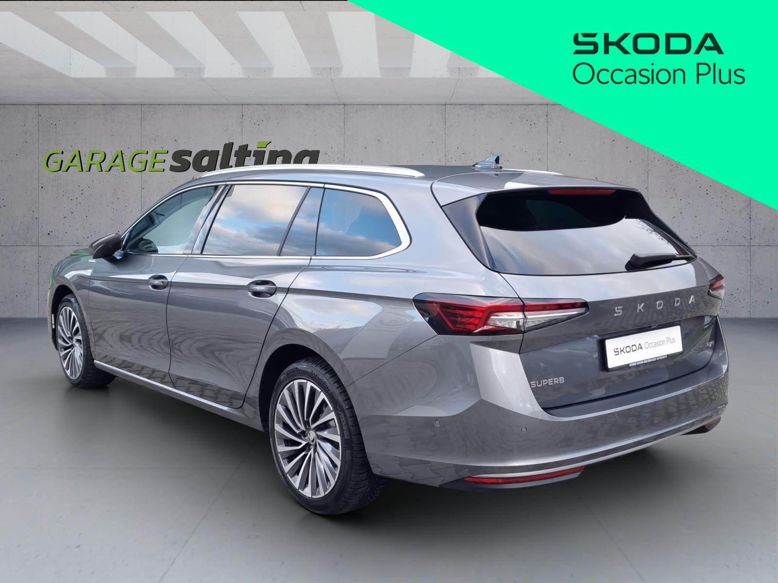 SKODA Superb Combi 2.0 TDi L&K 4x4 DSG-image-1
