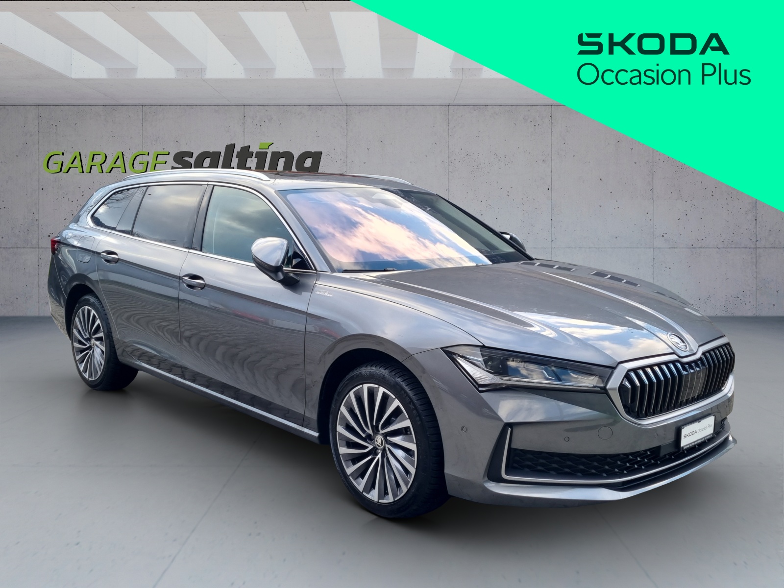 SKODA Superb Combi 2.0 TDi L&K 4x4 DSG-image-3