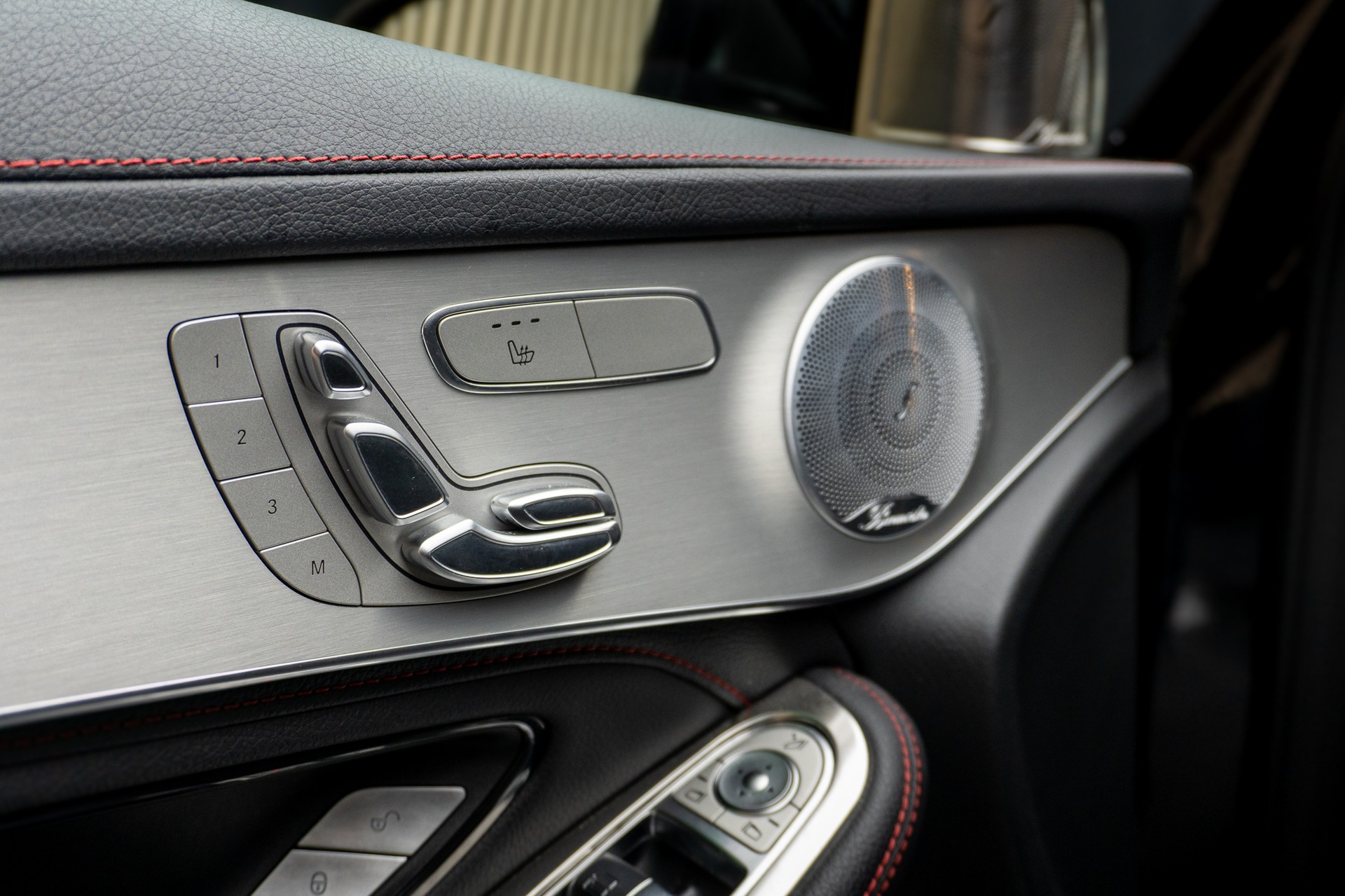 MERCEDES-BENZ GLC 43 AMG 4Matic 9G-Tronic-image-10