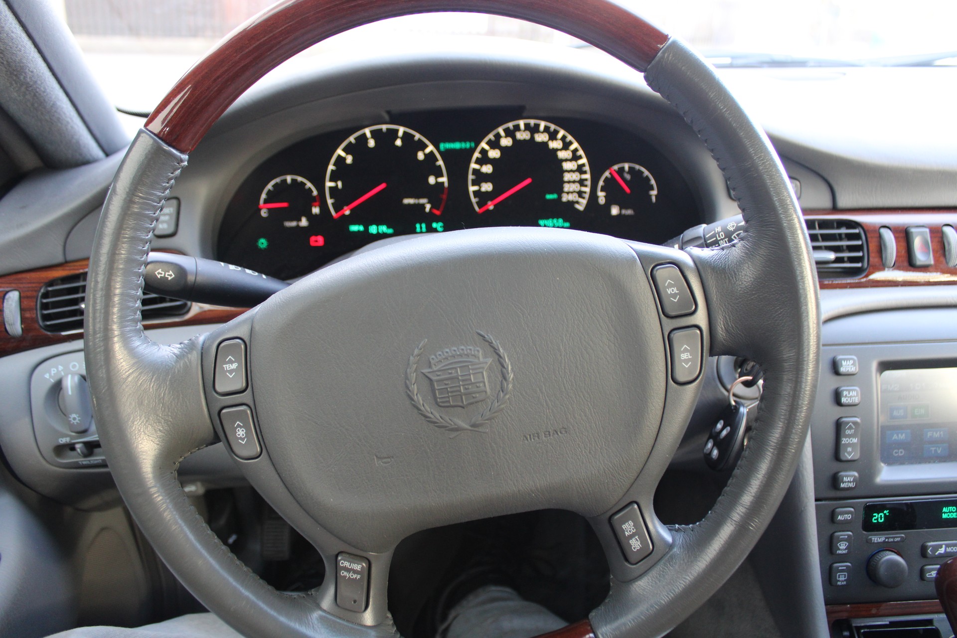 CADILLAC Seville STS 4.6 32V A-image-15