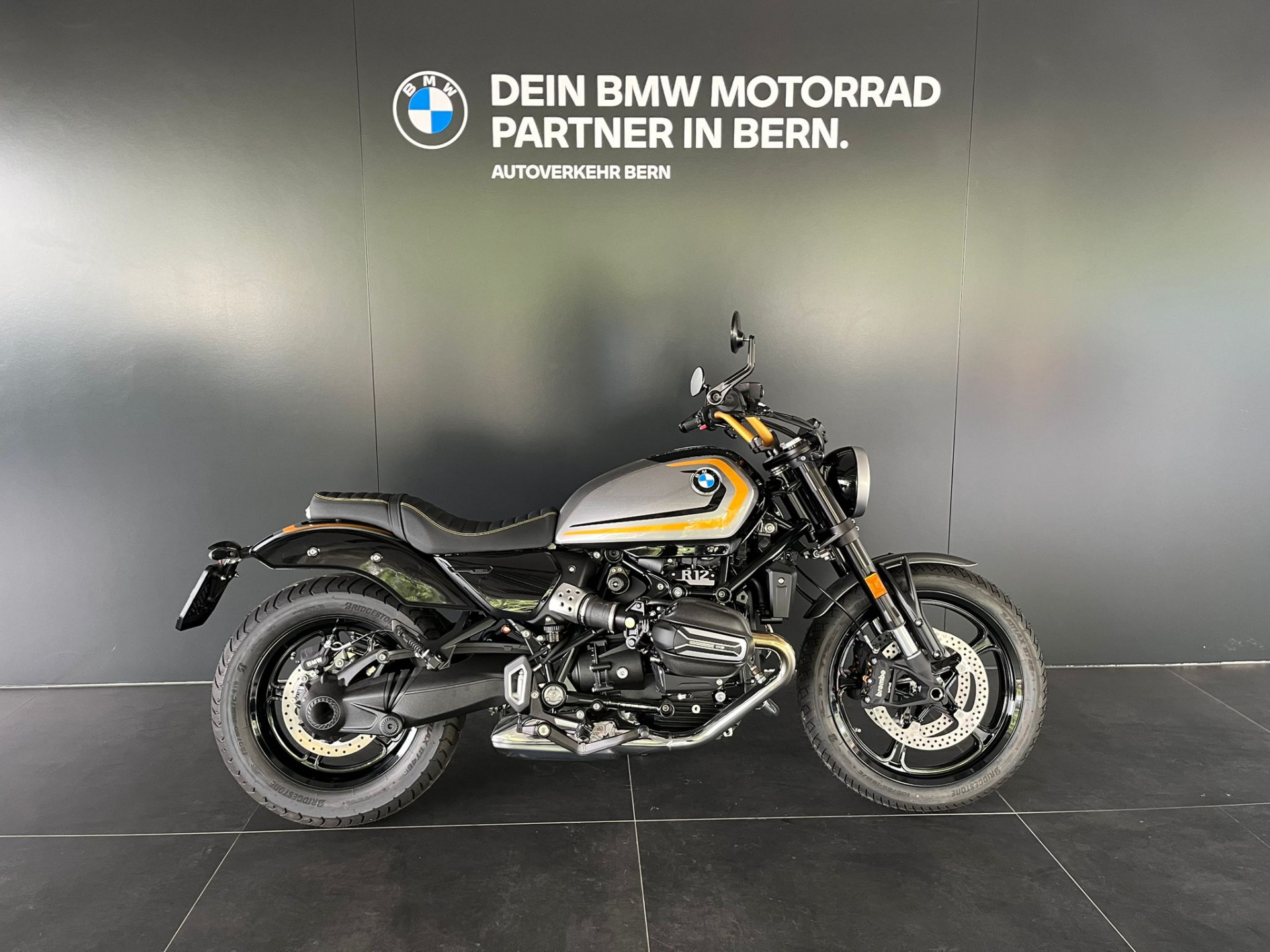 BMW R 12