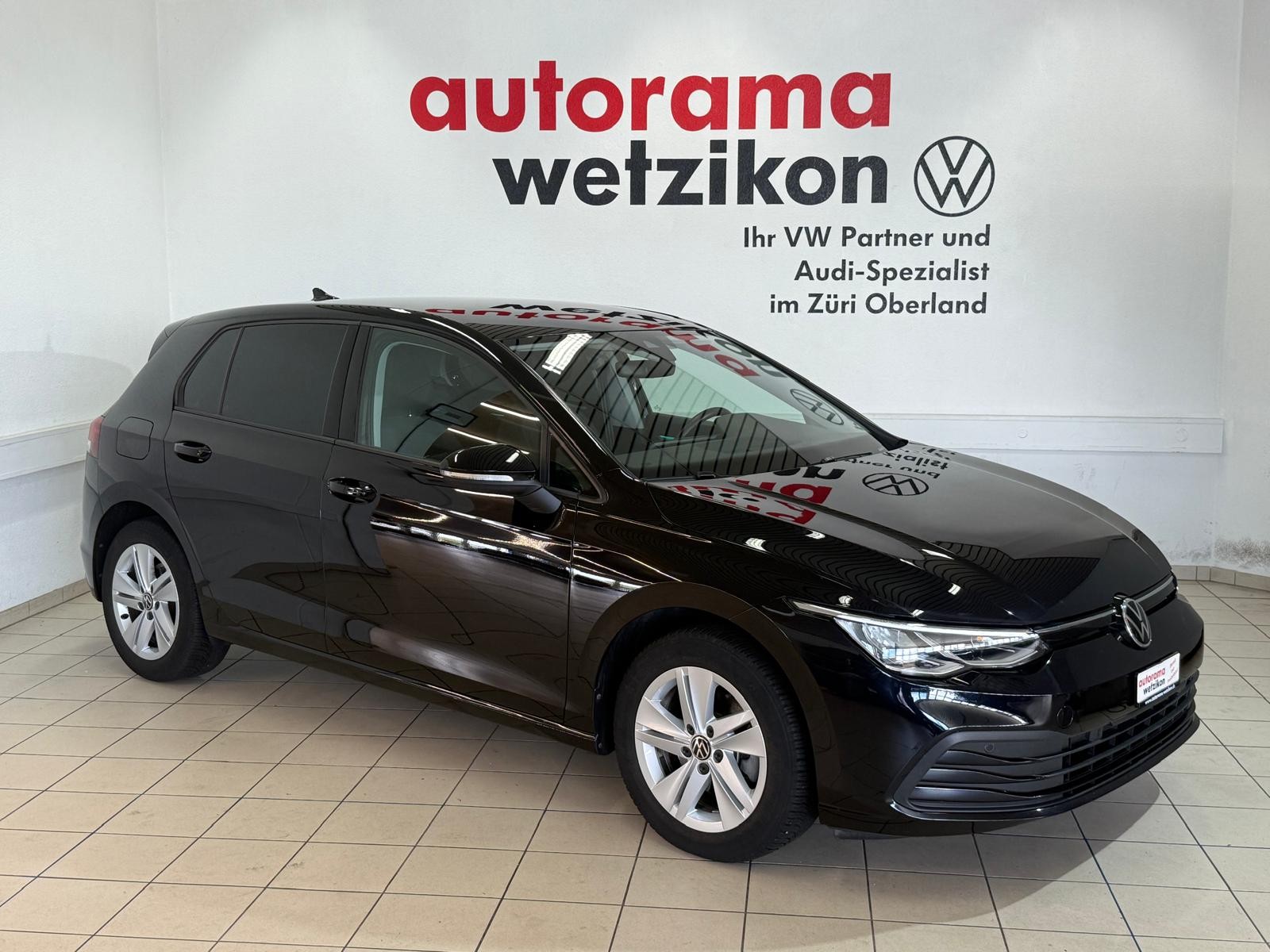 VW Golf 2.0 TDI Life-image-0