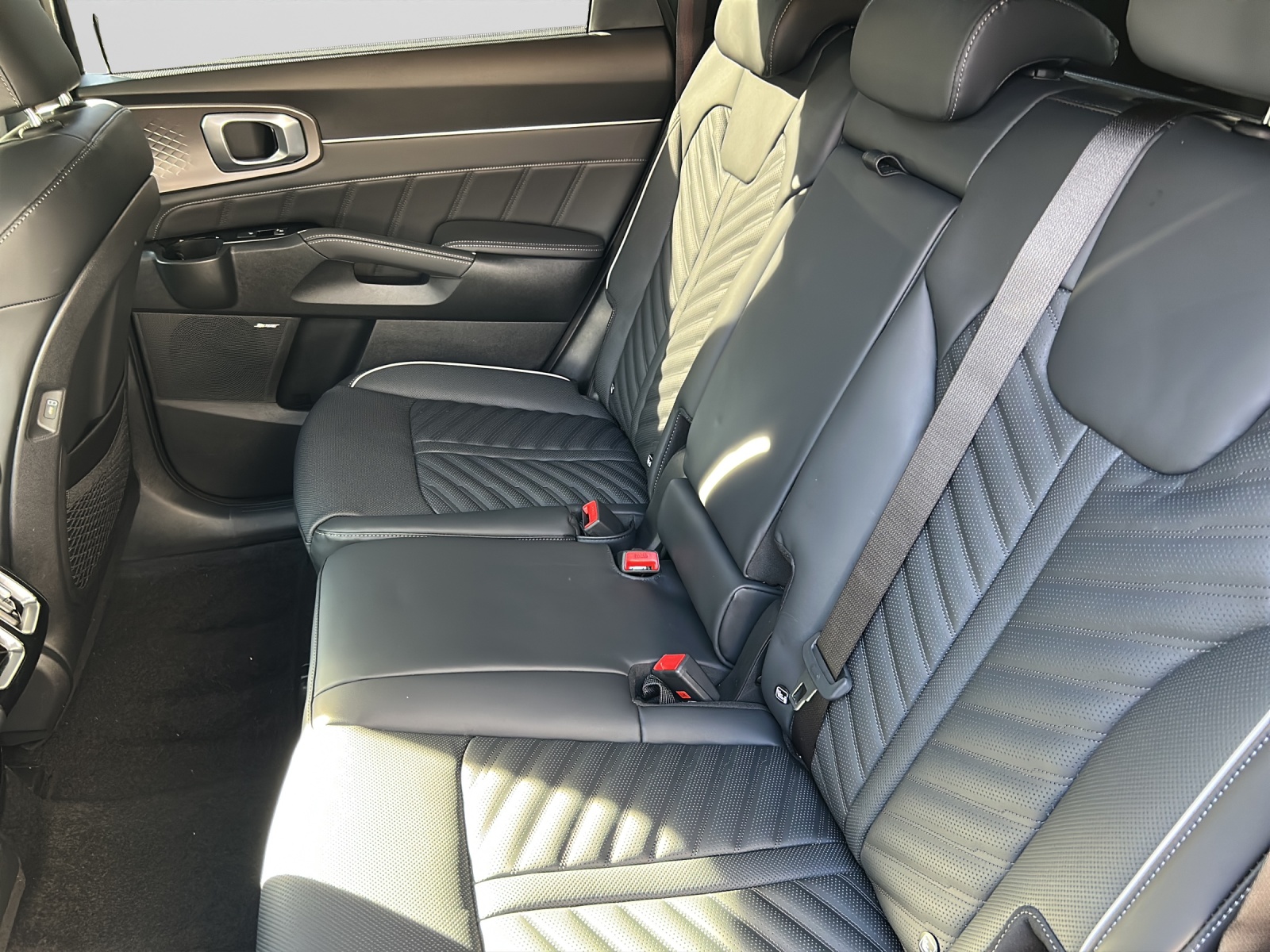 KIA Sorento 1.6 HEV Style-image-7
