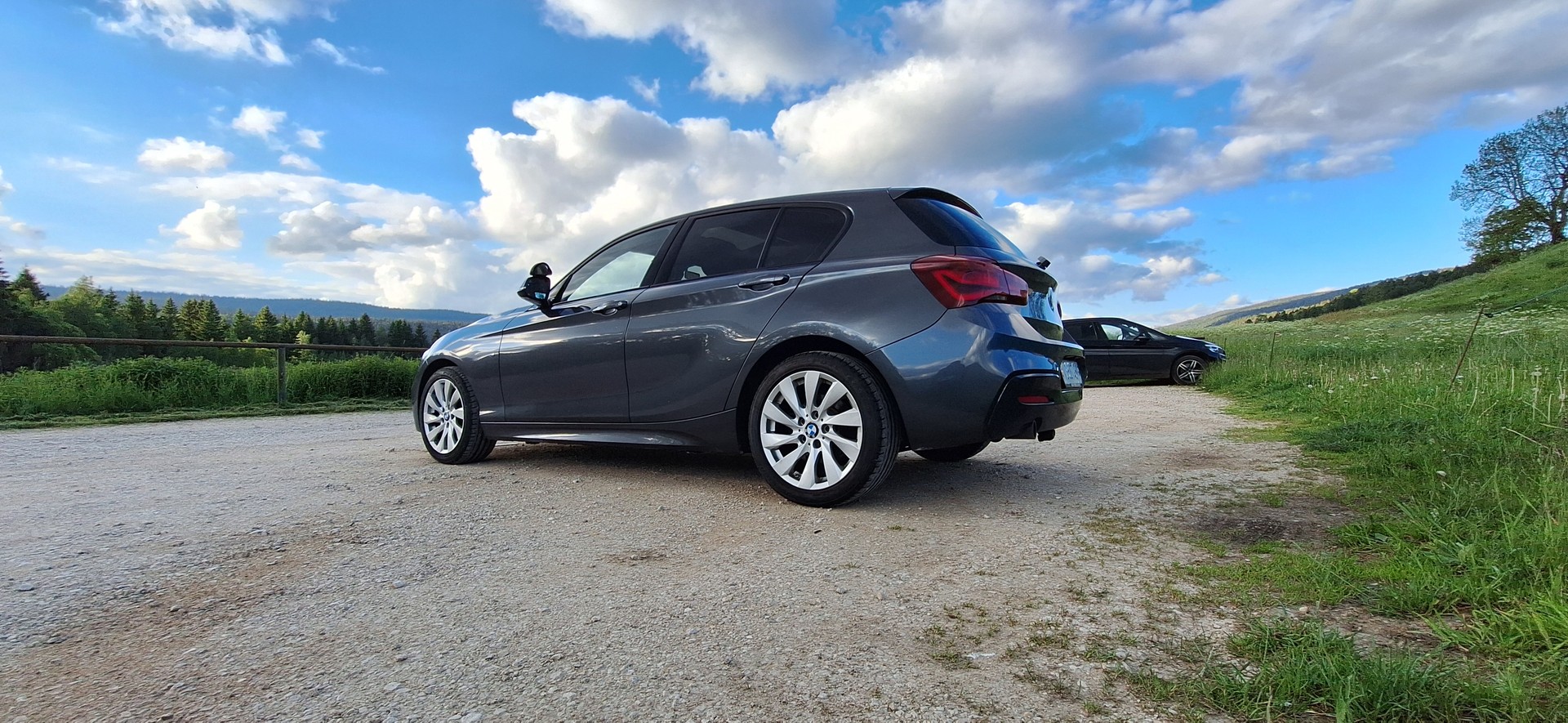 BMW 118d xDrive Edition M Sport-image-3