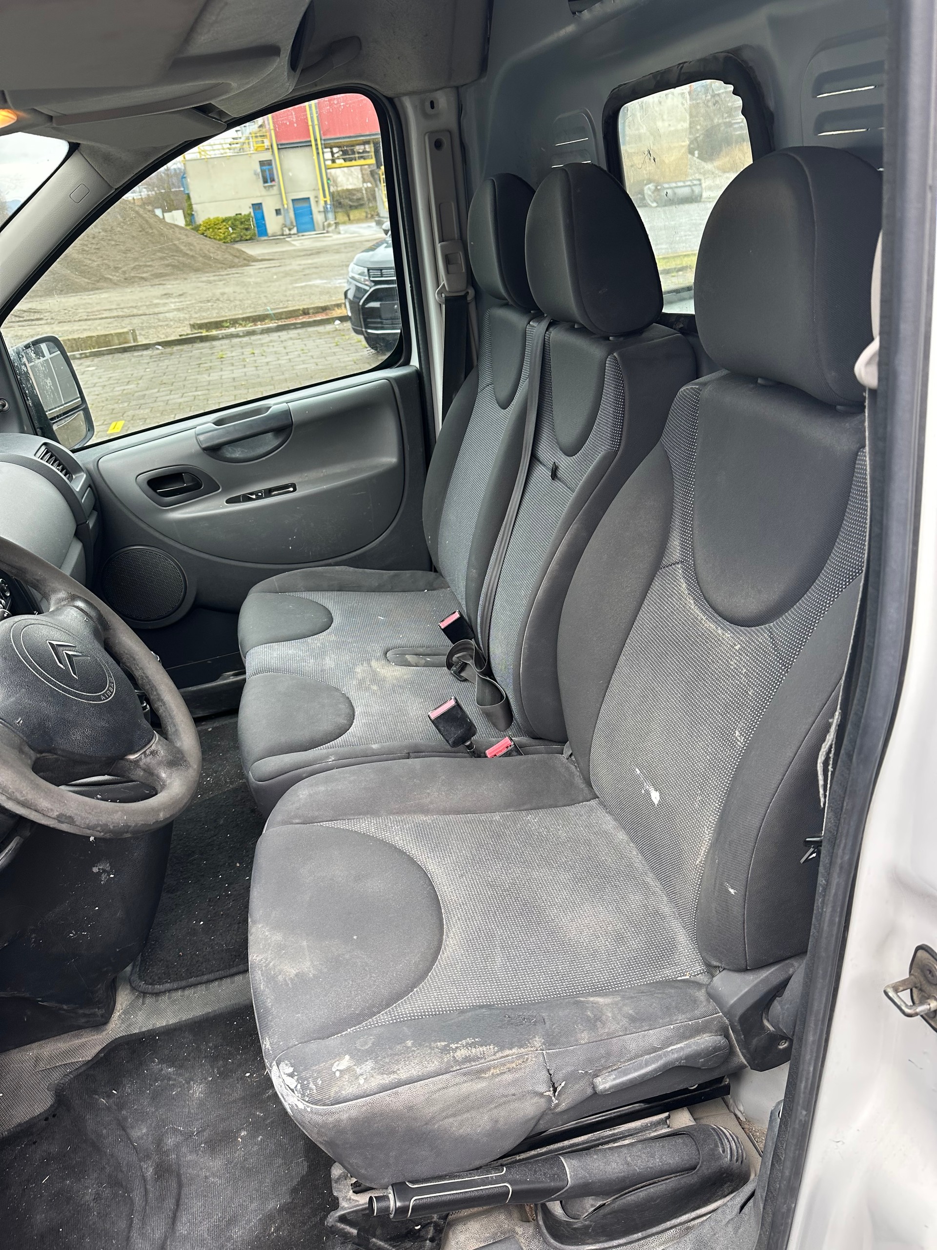 CITROEN Jumpy 2.0 HDi 12 L2H1-image-8