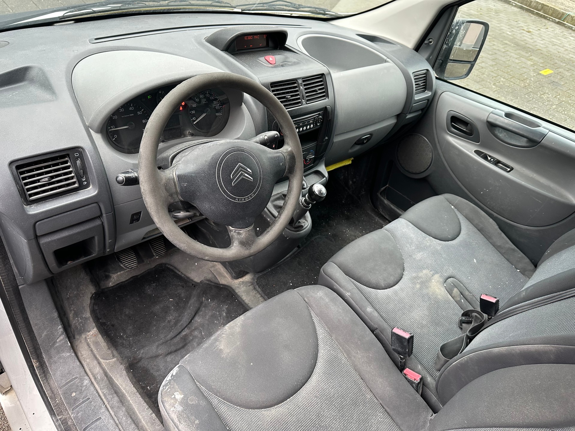 CITROEN Jumpy 2.0 HDi 12 L2H1-image-7