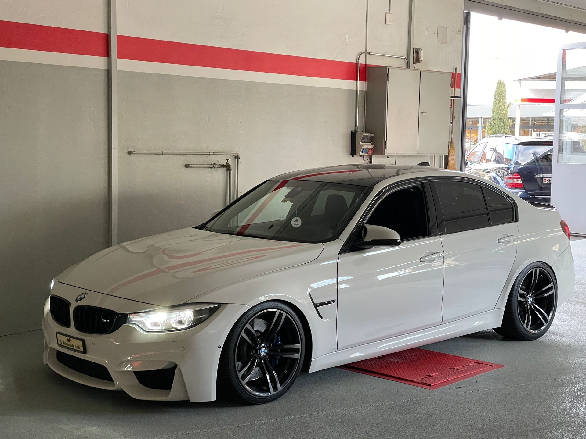 BMW M3 Competition Drivelogic // MFK NEU-image-0