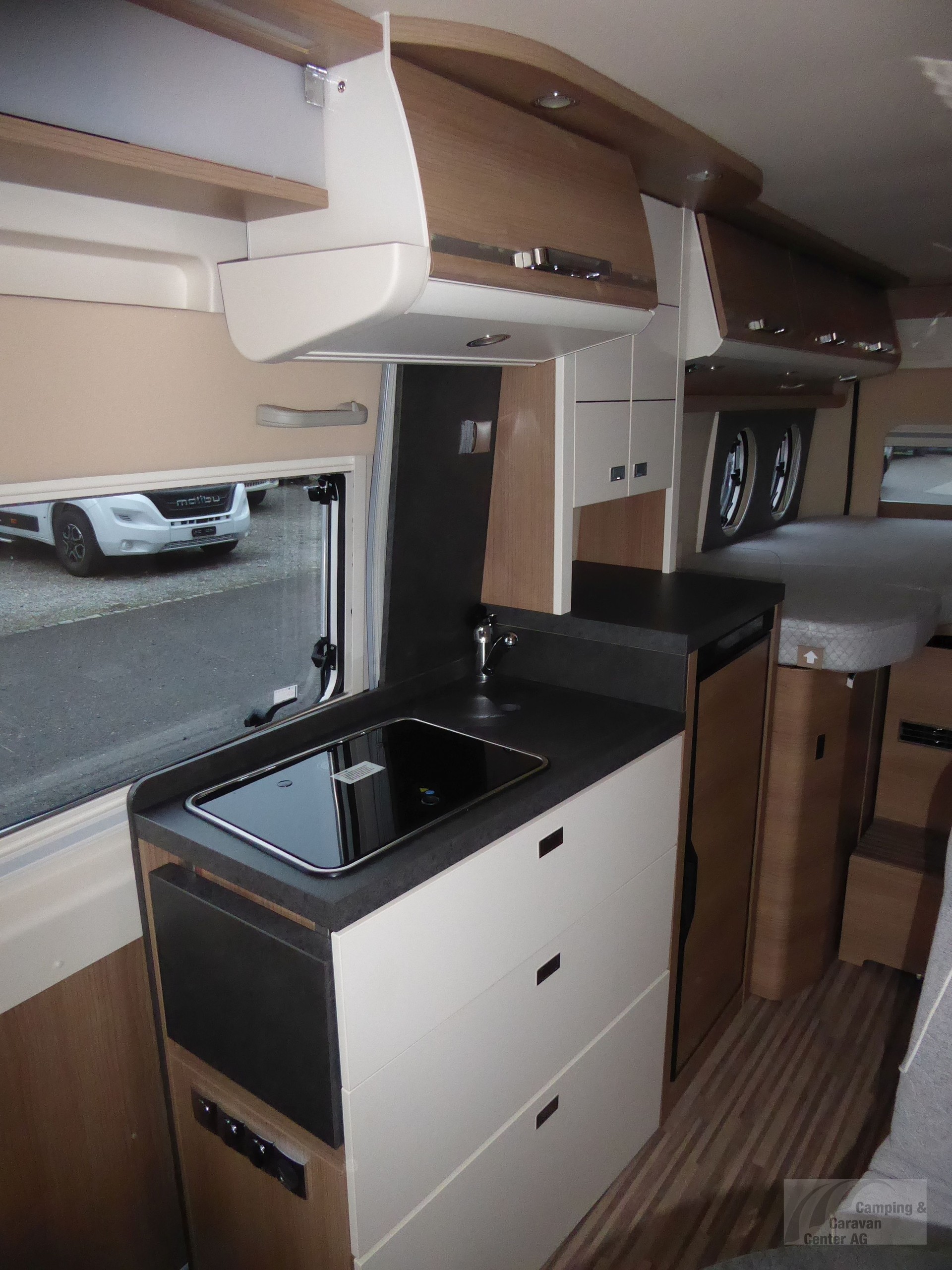 MALIBU Van diversity 640 LE K Coupé-image-7
