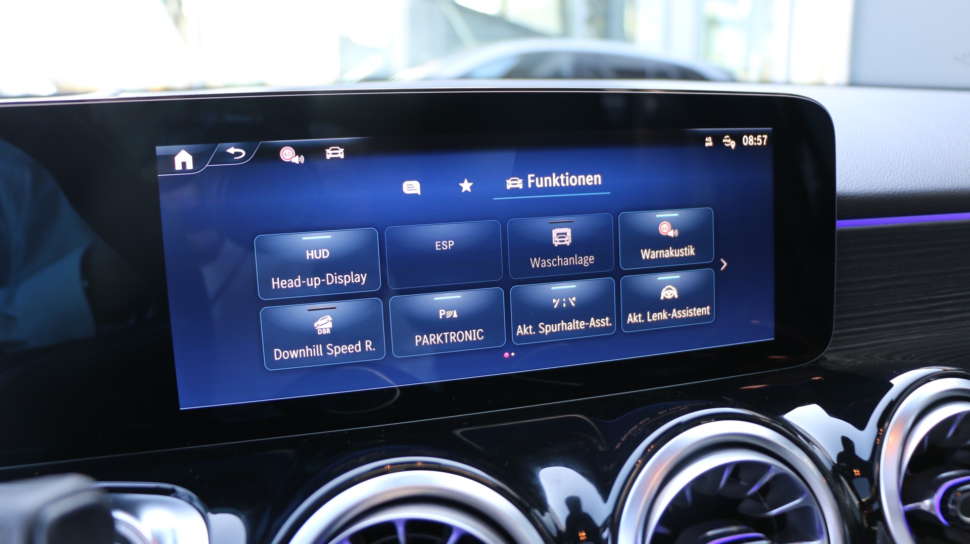 MERCEDES-BENZ GLB 220 d 4M 8G-Tronic-image-15