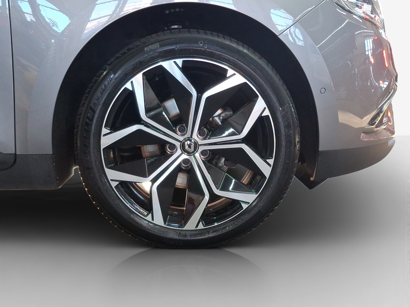 RENAULT Scénic 1.3 16V Turbo Intens EDC-image-15
