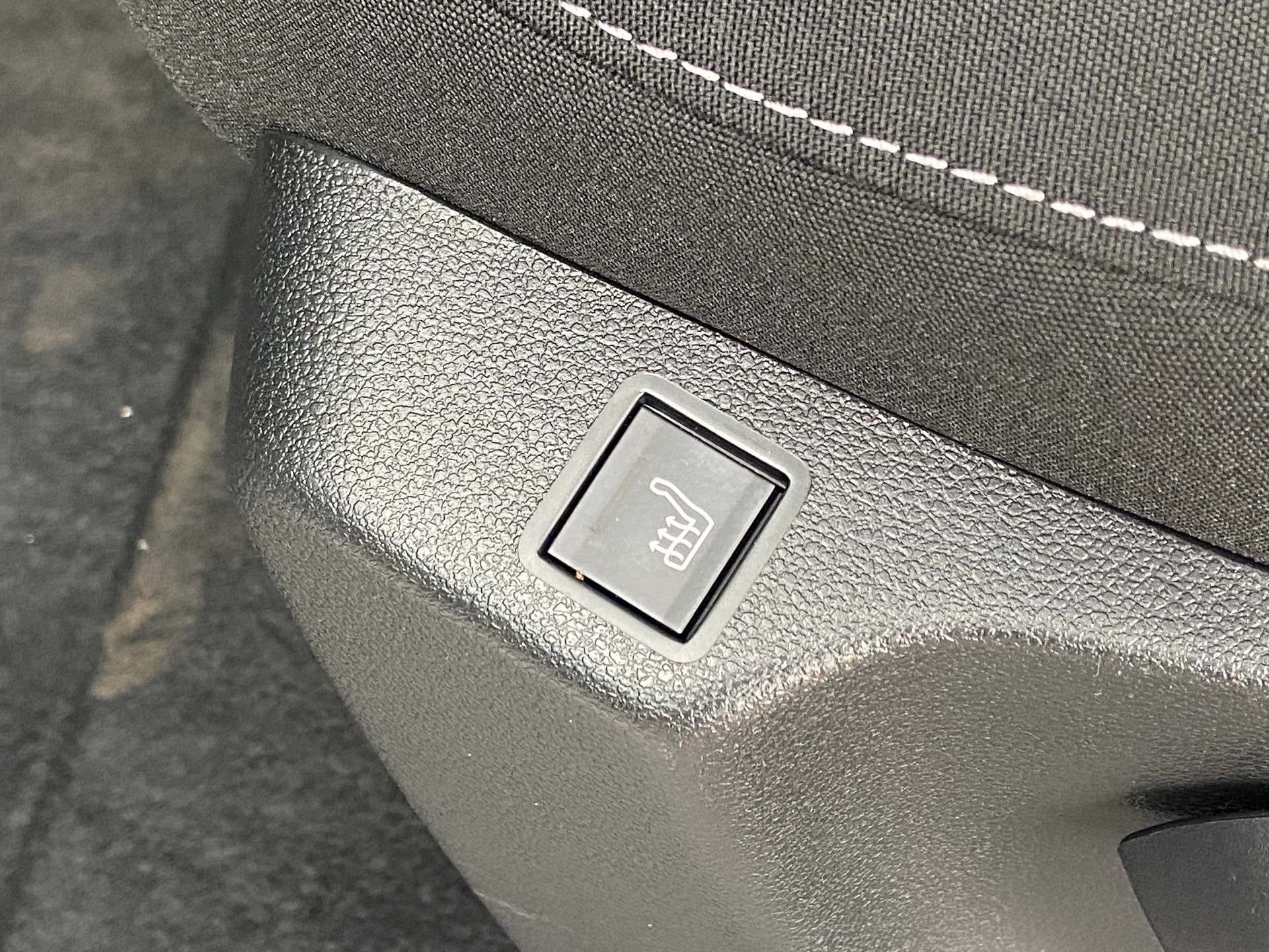 FIAT Doblo L2 1.5 BlueHDi Automat - 7 Plätze-image-13