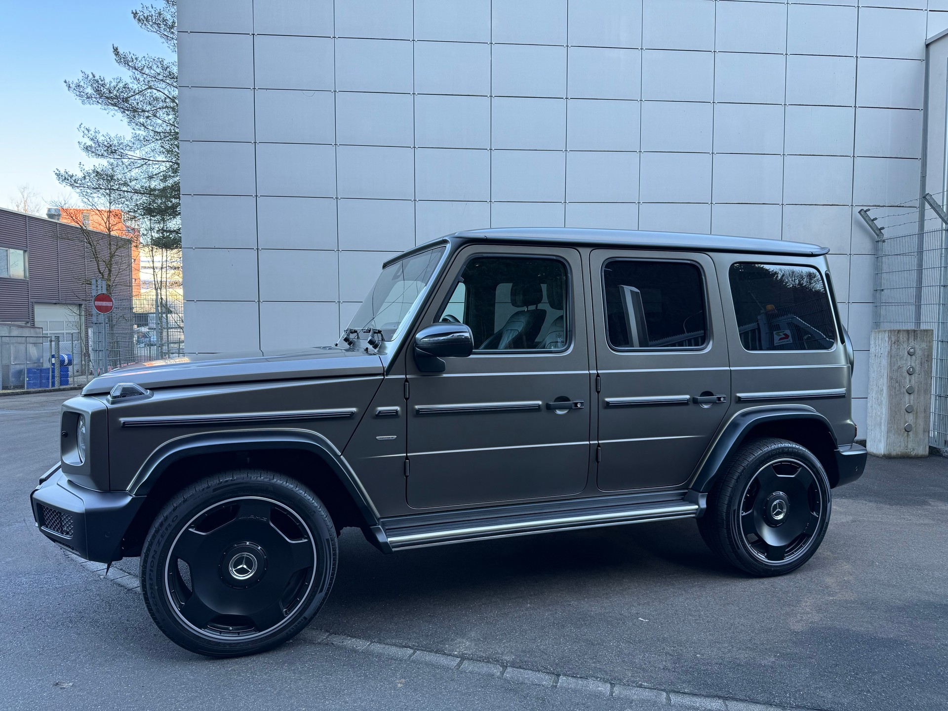 MERCEDES-BENZ G 400 d Stronger Than Time Edition 9G-Tronic-showroom-element-3
