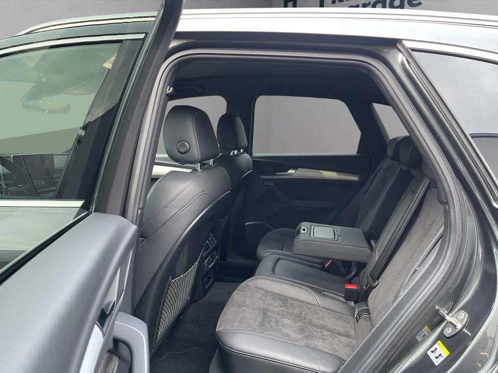 AUDI Q5 55 TFSI e sport quattro-image-6