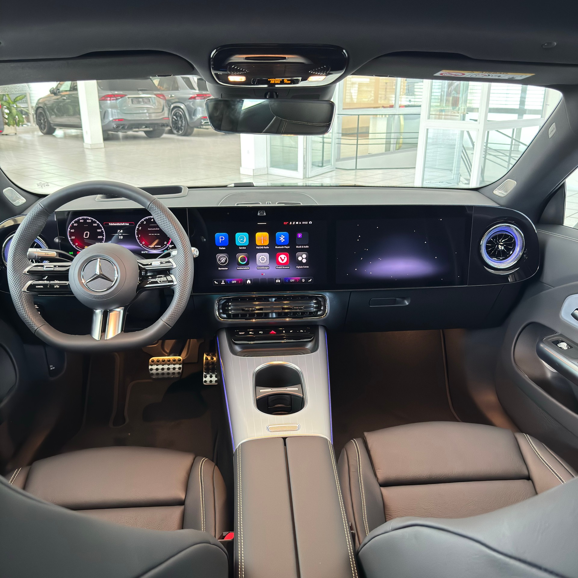 MERCEDES-BENZ CLA 220 4MATIC-image-10