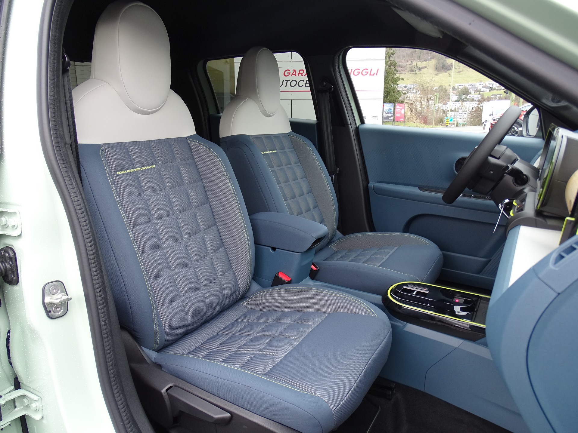 FIAT Grande Panda MHEV La Prima-image-21