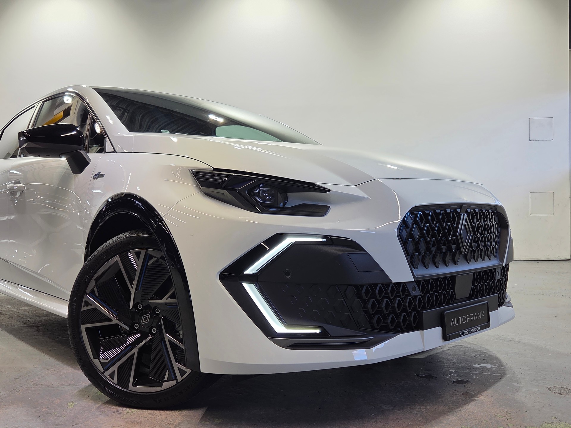 RENAULT CLIO E-TECH FULL HYBRID esprit Alpine full hybrid E-Tech 160-image-9