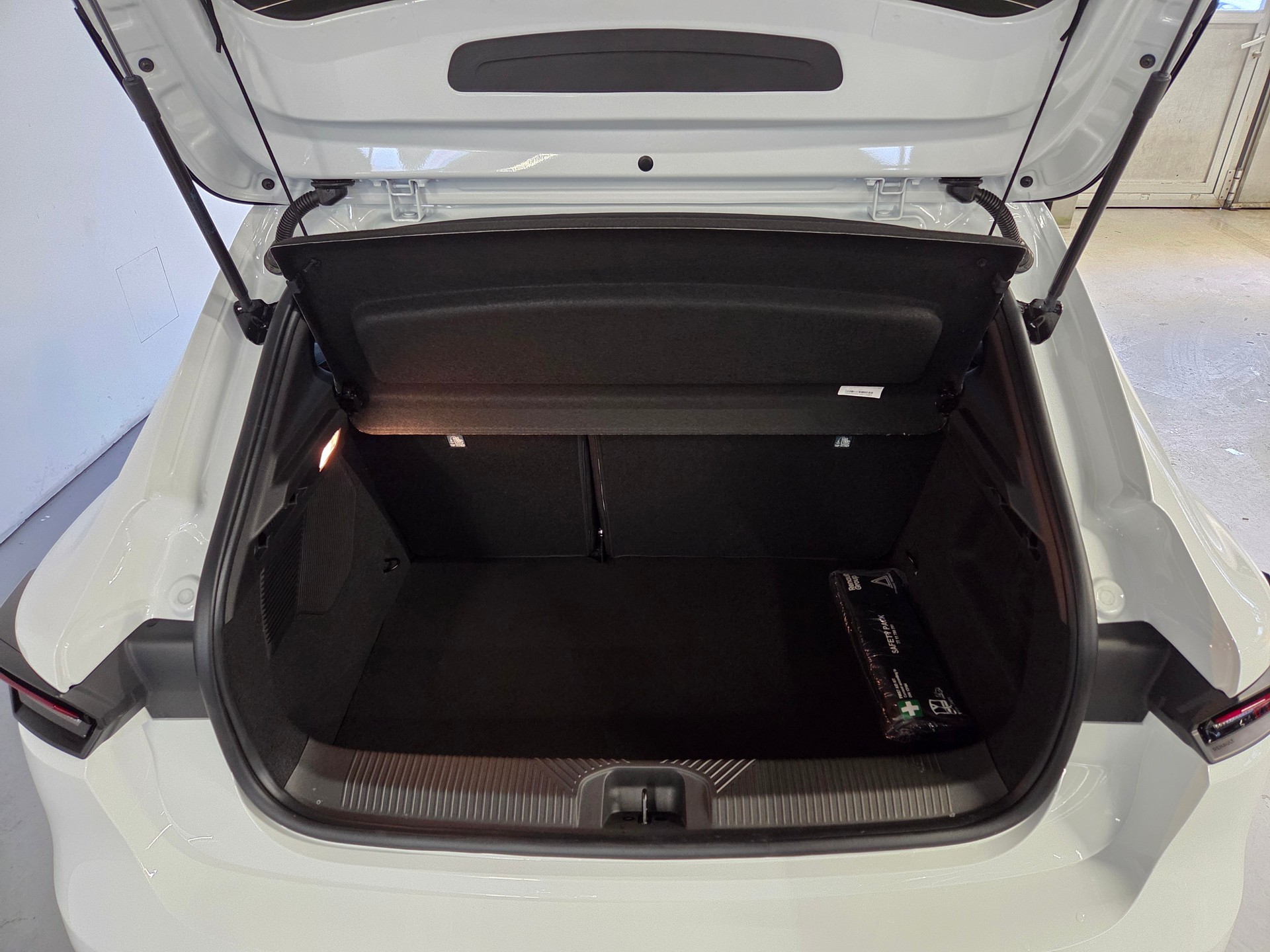 RENAULT CLIO E-TECH FULL HYBRID esprit Alpine full hybrid E-Tech 160-image-22