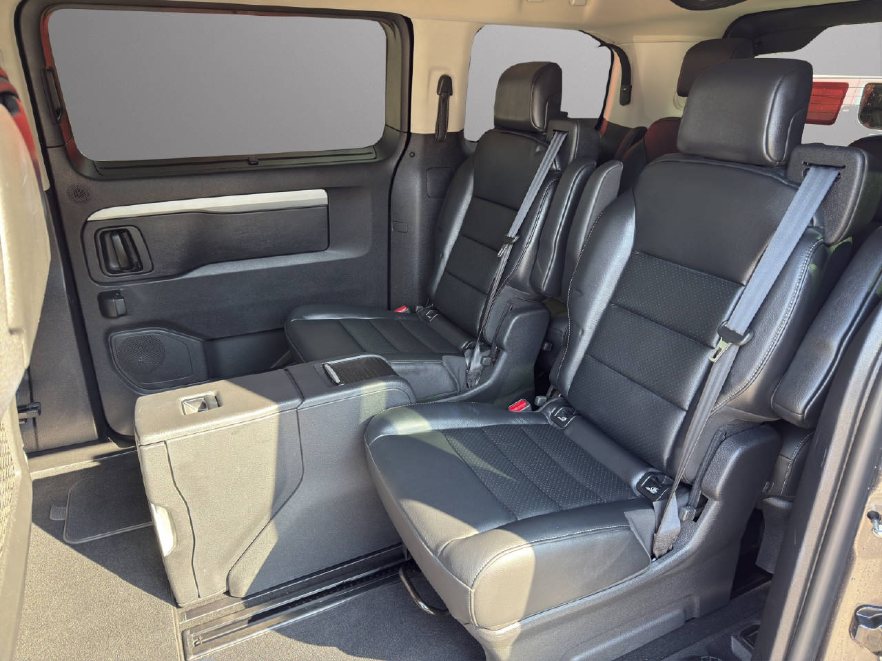 CITROEN Spacetourer M 2.0 BlueHDi 180 Camper-image-8