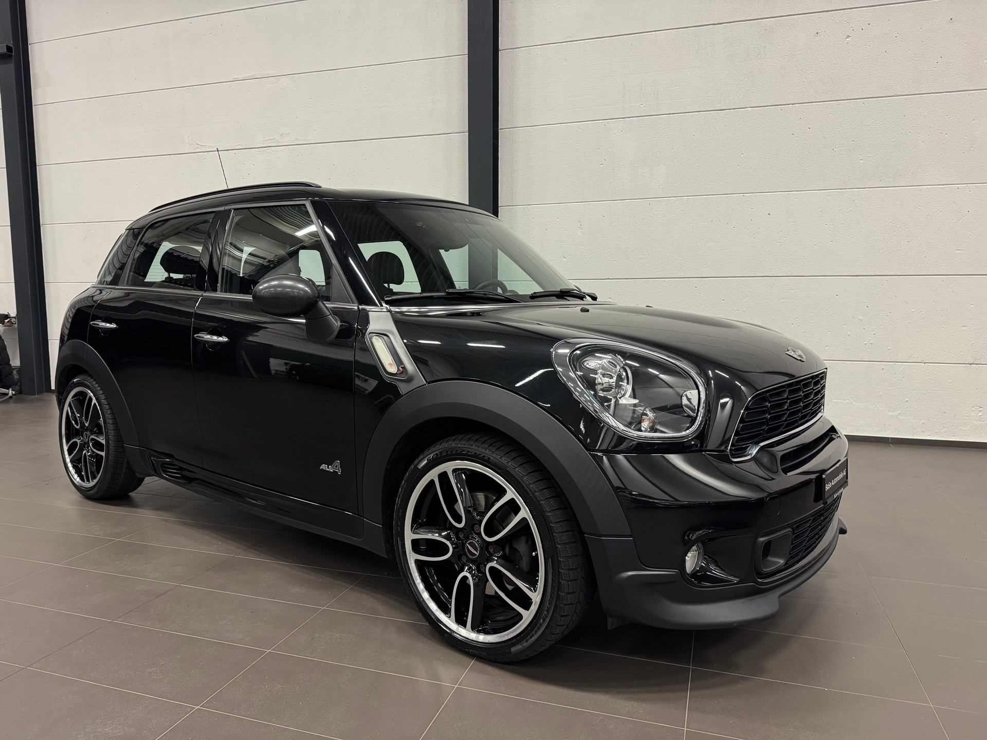 MINI Countryman Cooper S ALL4 Snowhill-image-1