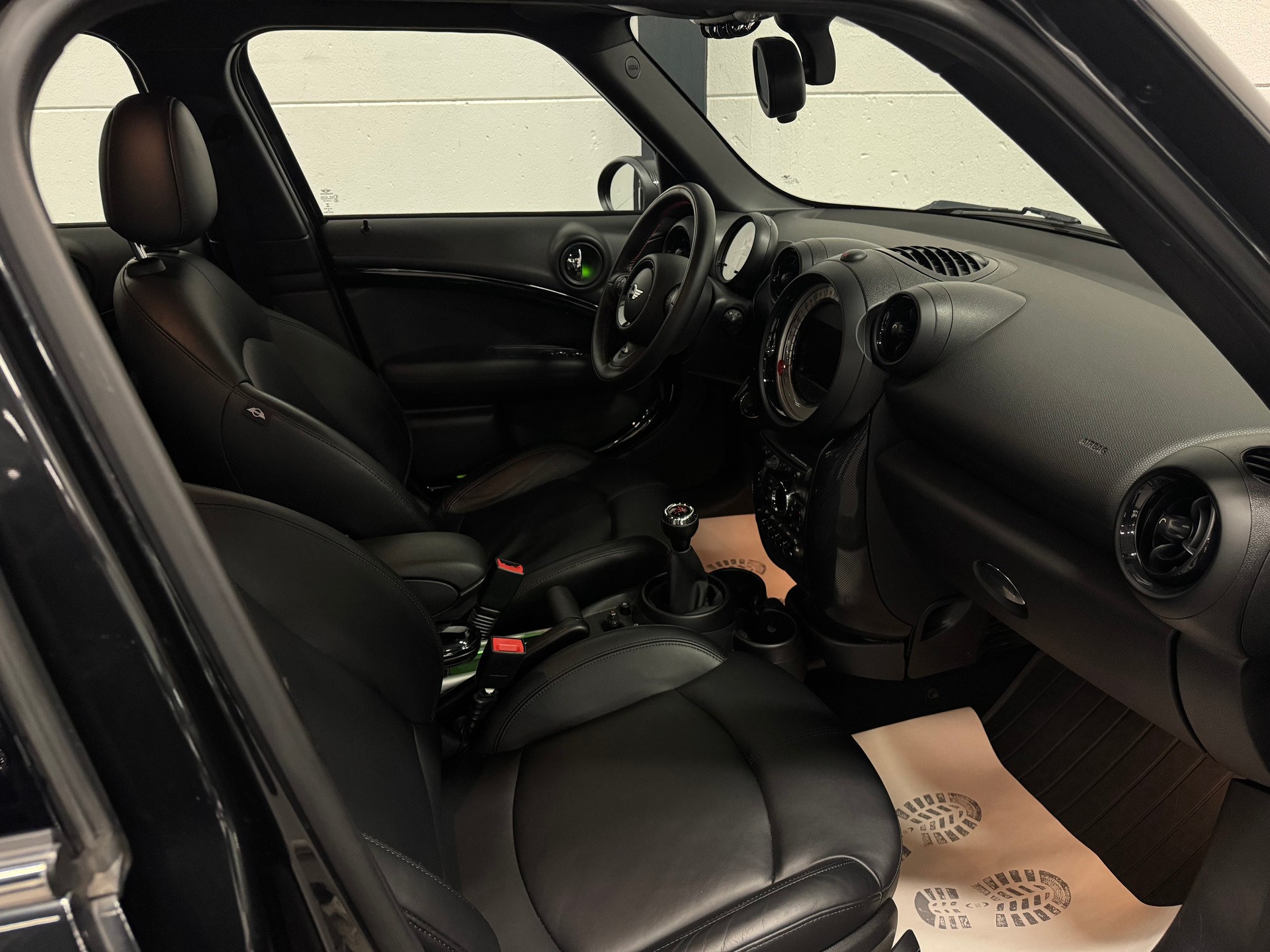 MINI Countryman Cooper S ALL4 Snowhill-image-18