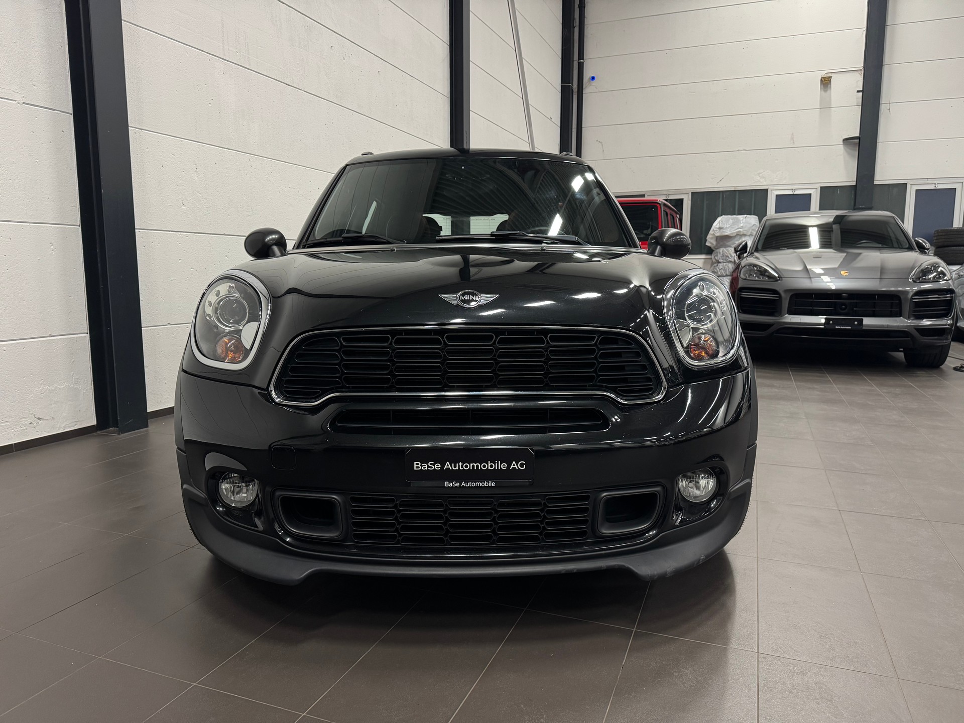 MINI Countryman Cooper S ALL4 Snowhill-image-6