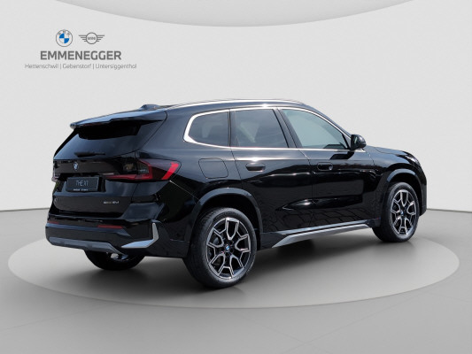 BMW X1 sDrive 18d xLine-image-3