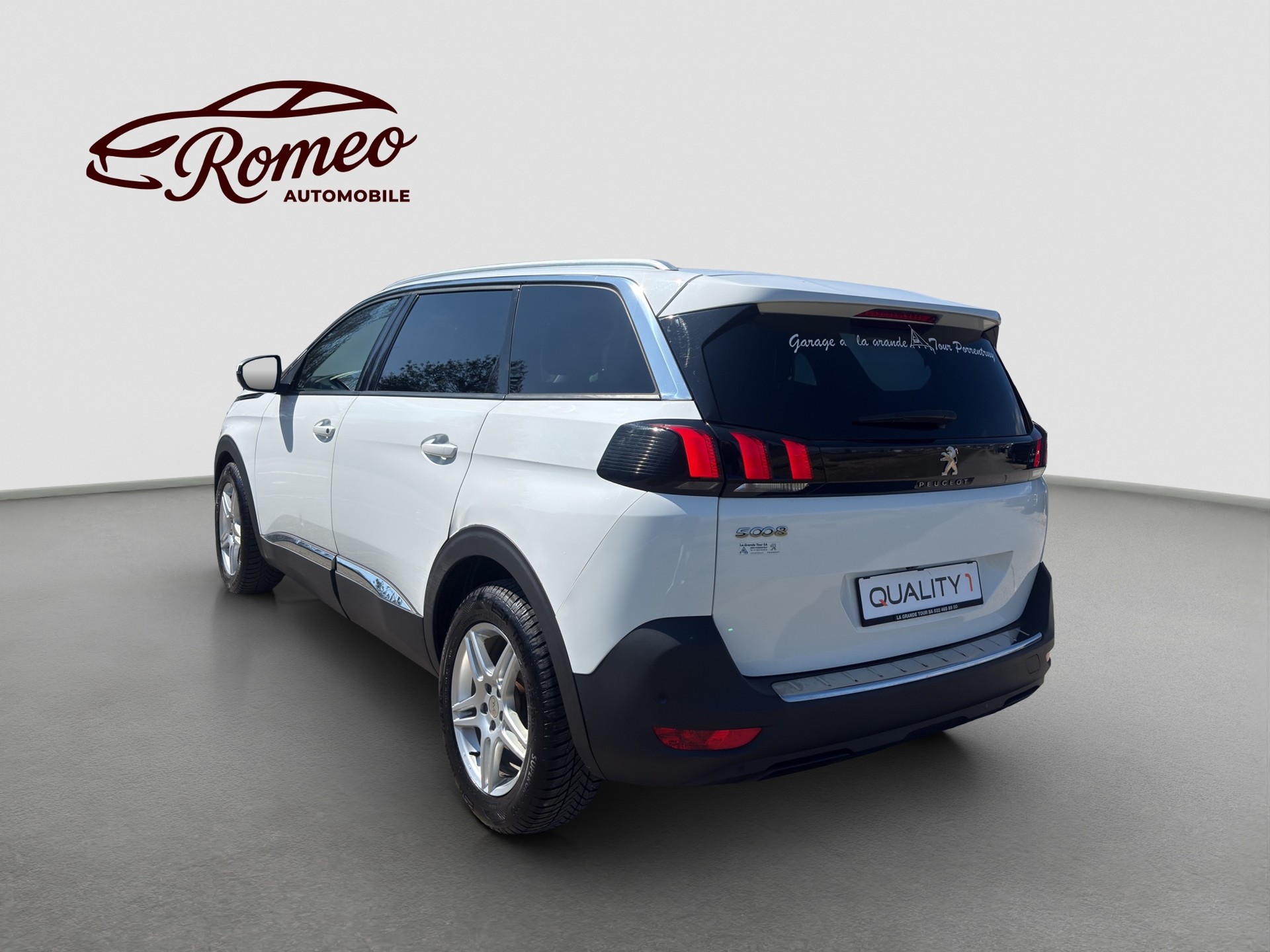 PEUGEOT 5008 1.2 Pure Tech Allure ** Frisch ab MFK ** 7-Plätzer **-image-1